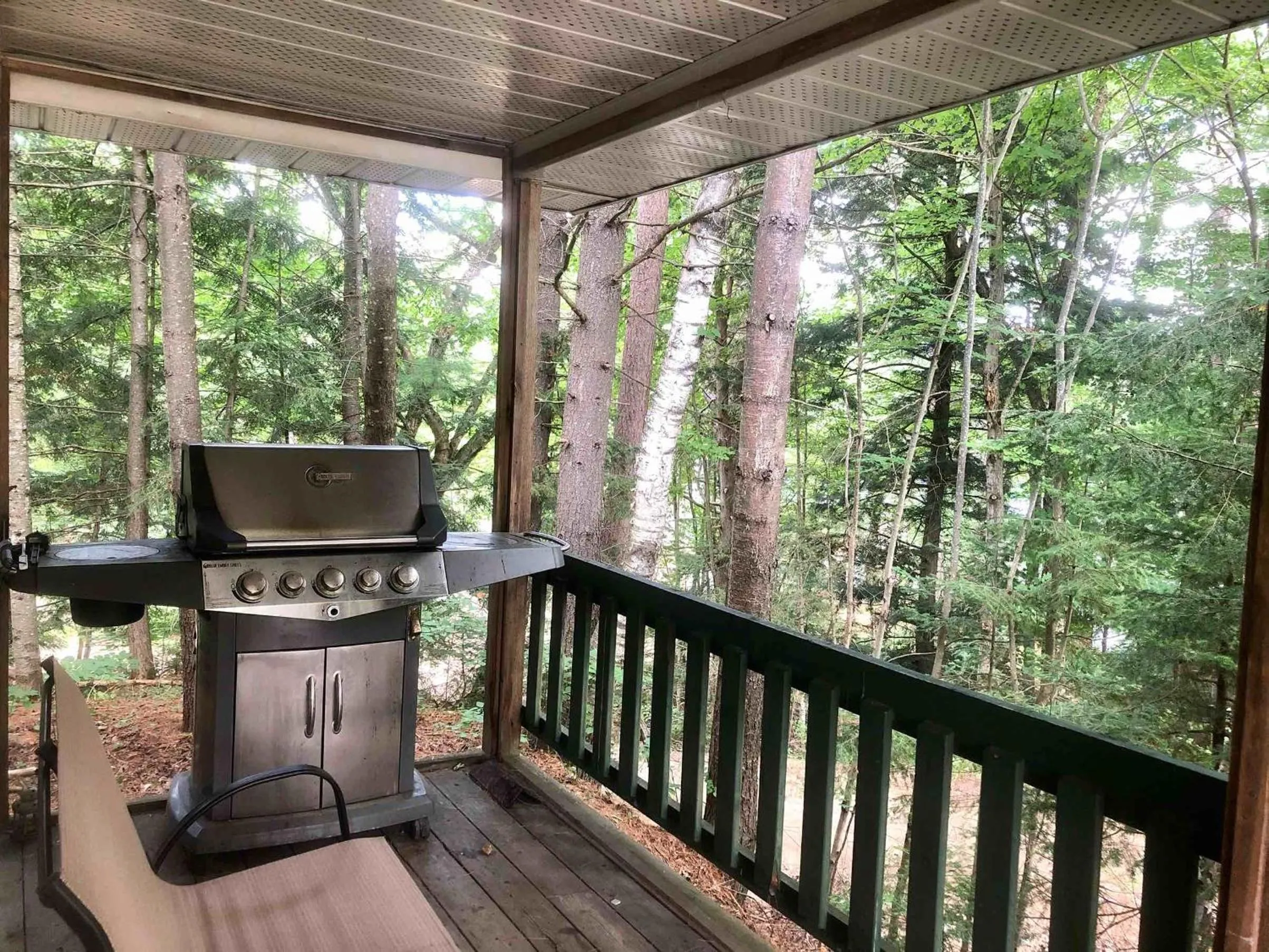 High Falls Bay Cottages, Camping & Waterpark