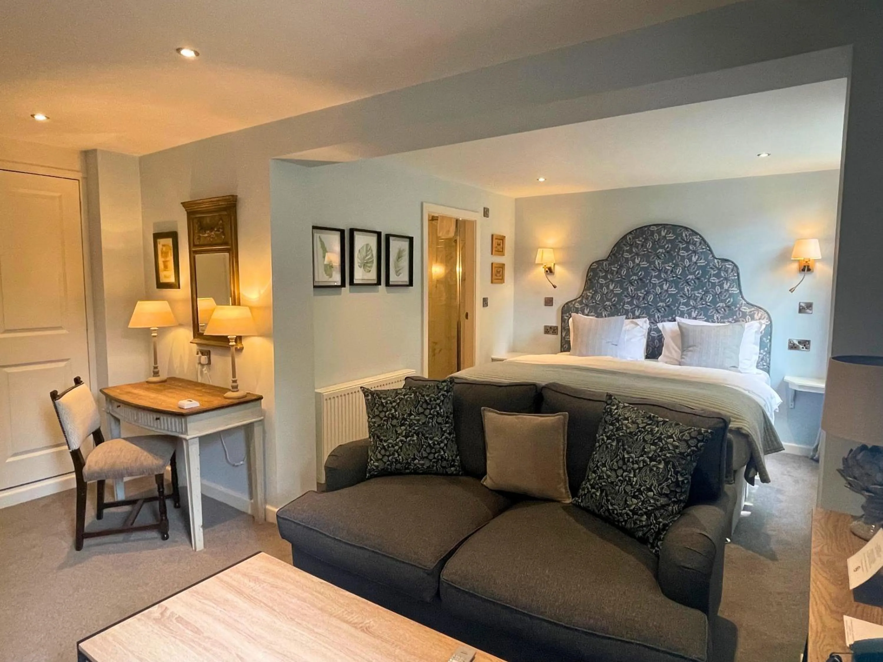 Bedroom, Bed in Holdsworth House Hotel