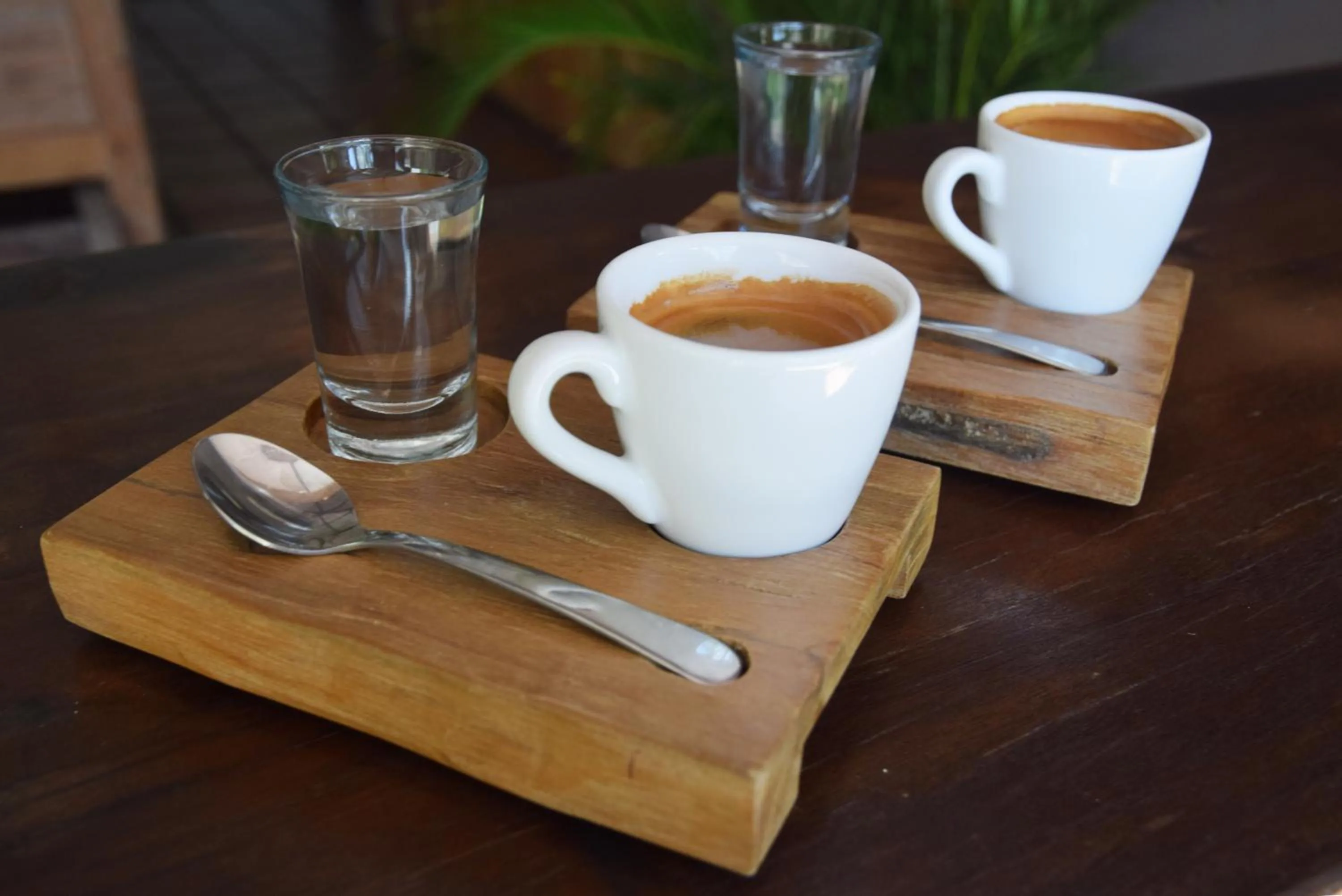 Restaurant/places to eat in Kuno Villas