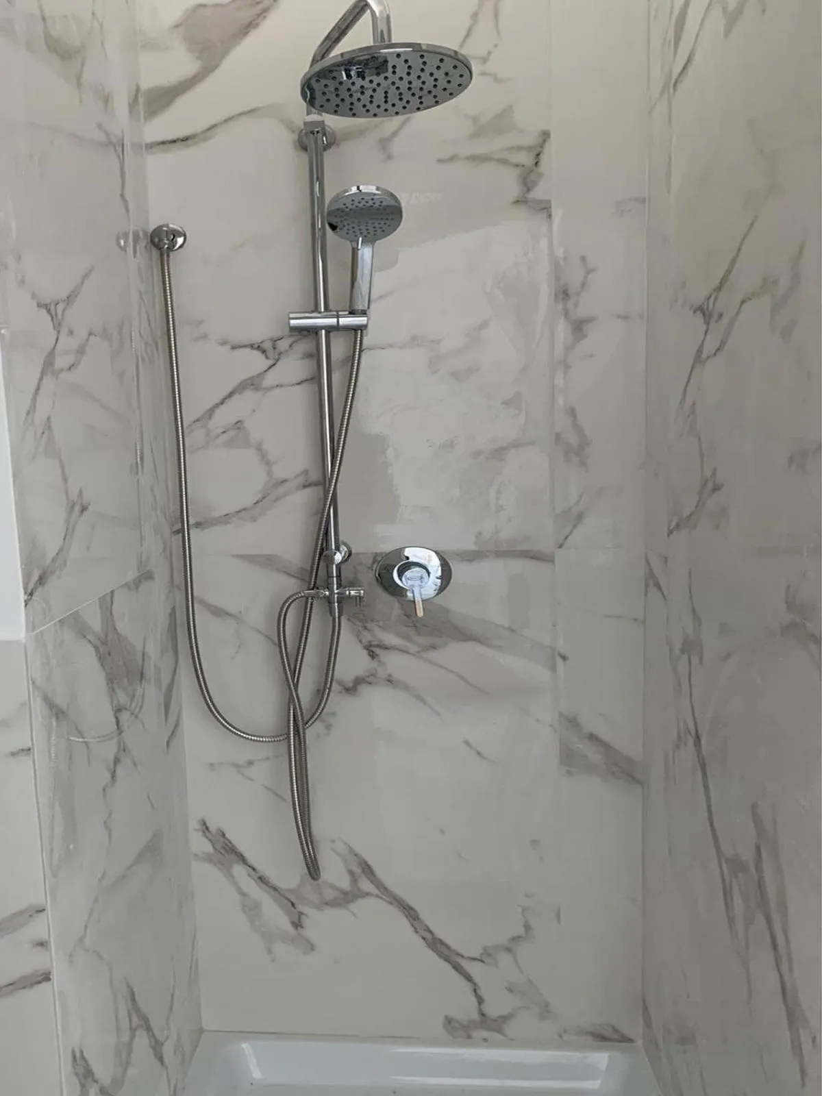 Bathroom in Acquamarina Apartment with Terrace