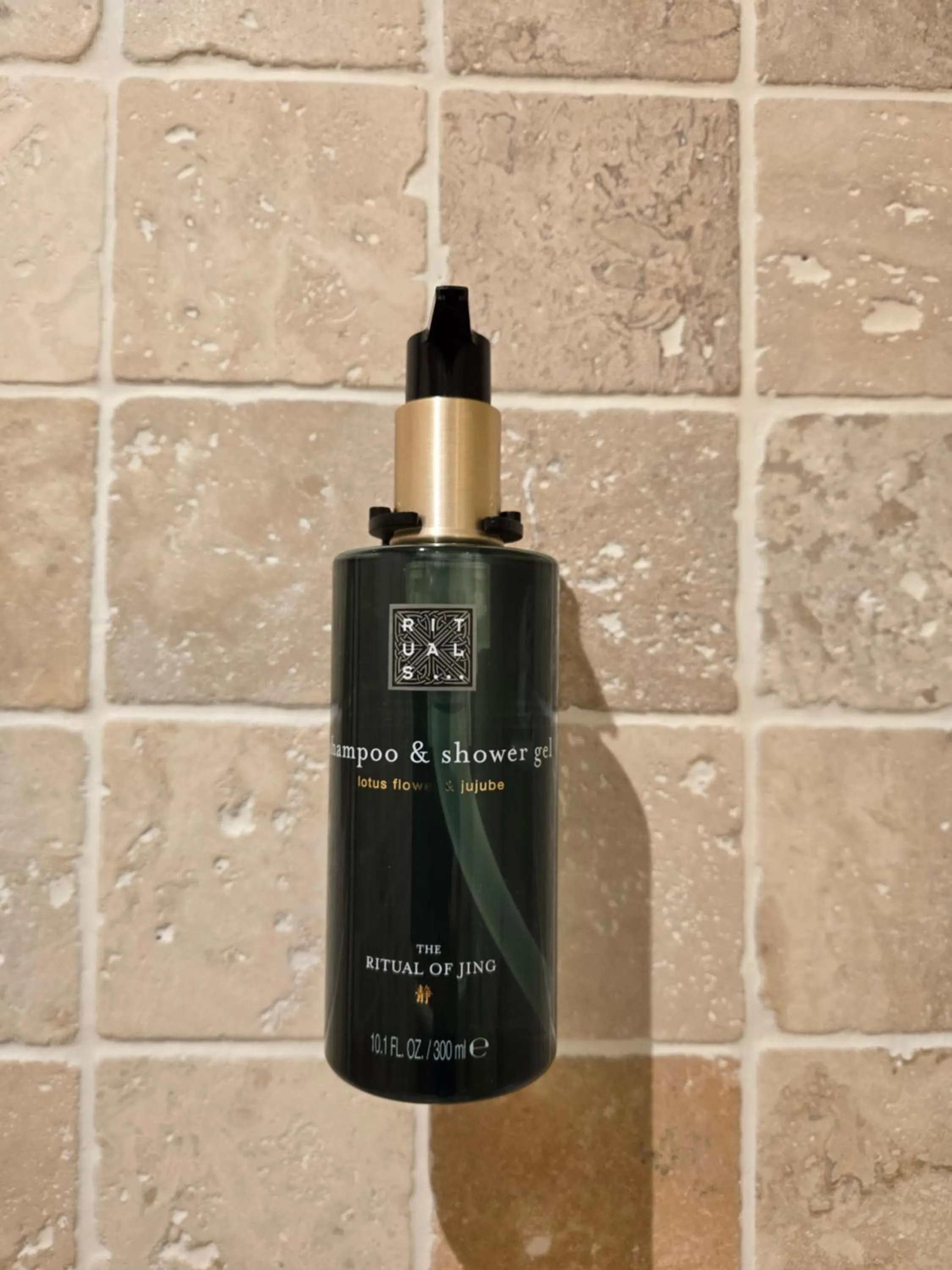 Shower in CÉRÈS - Boutique-Hôtel & Spa