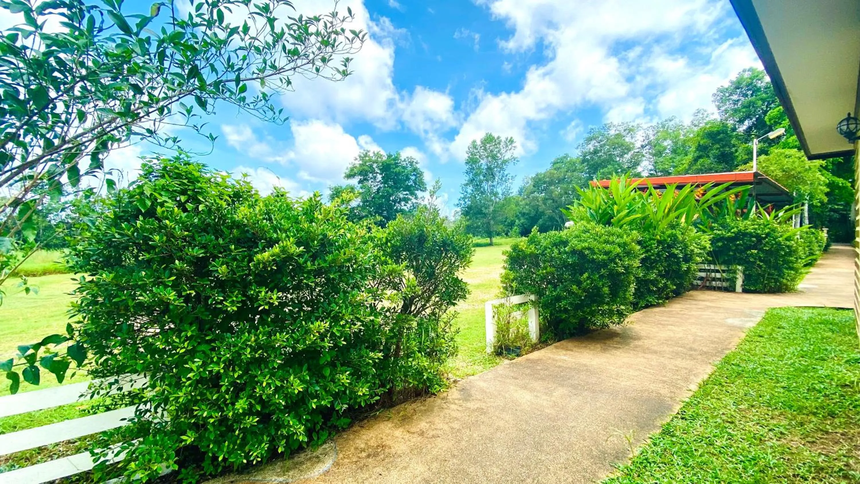 Garden in Kuapa Resort