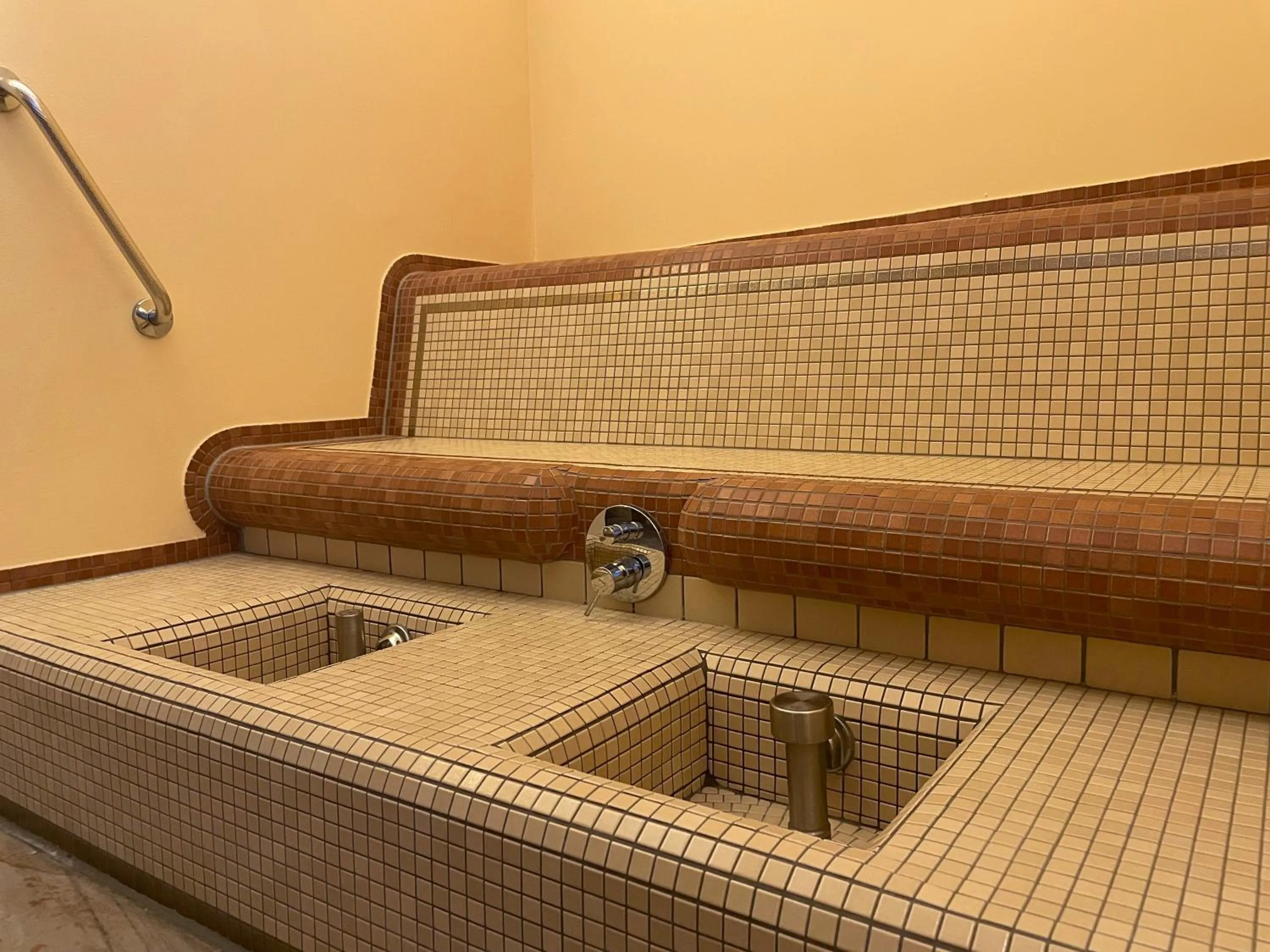 Spa and wellness centre/facilities in Best Western Plus Kurhotel an der Obermaintherme