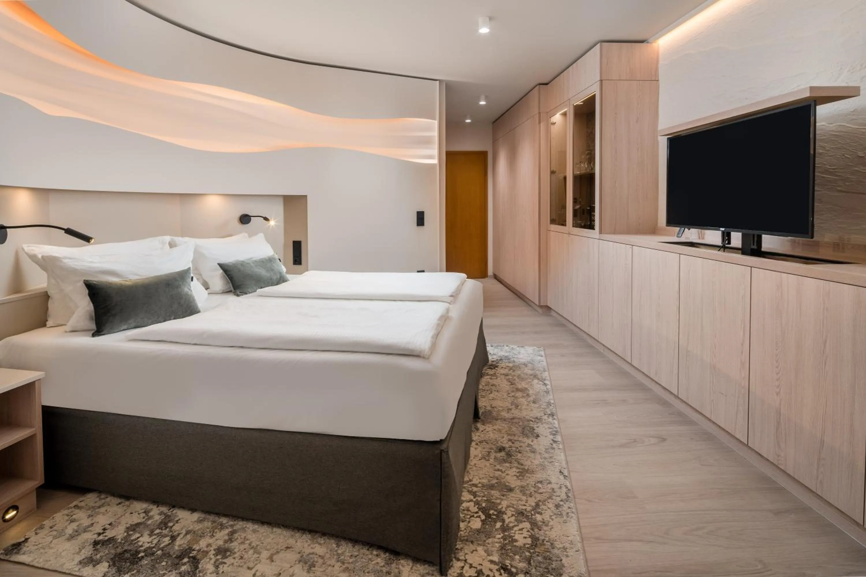 Photo of the whole room, Bed in Best Western Plus Kurhotel an der Obermaintherme