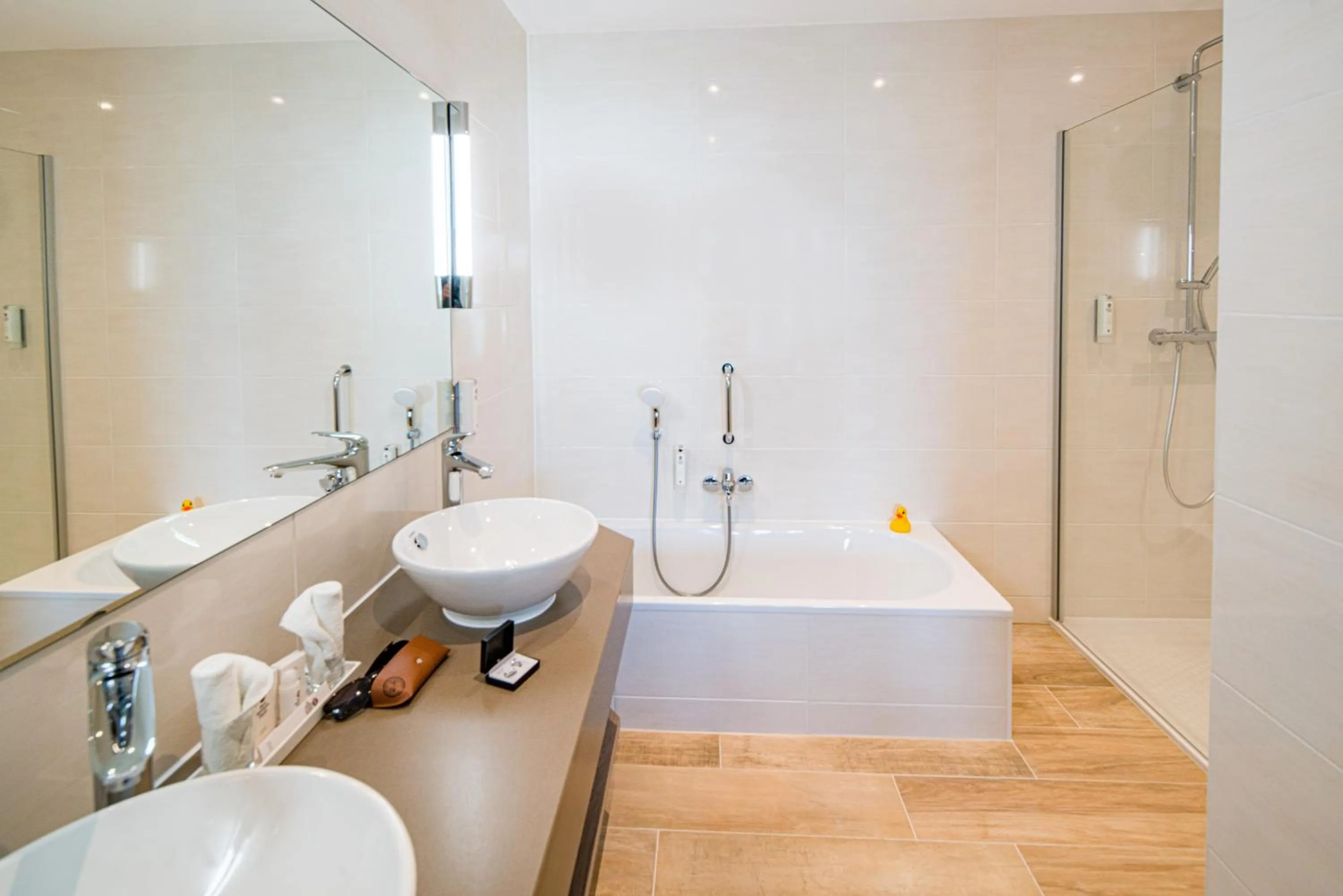 Shower in Best Western Plus Kurhotel an der Obermaintherme