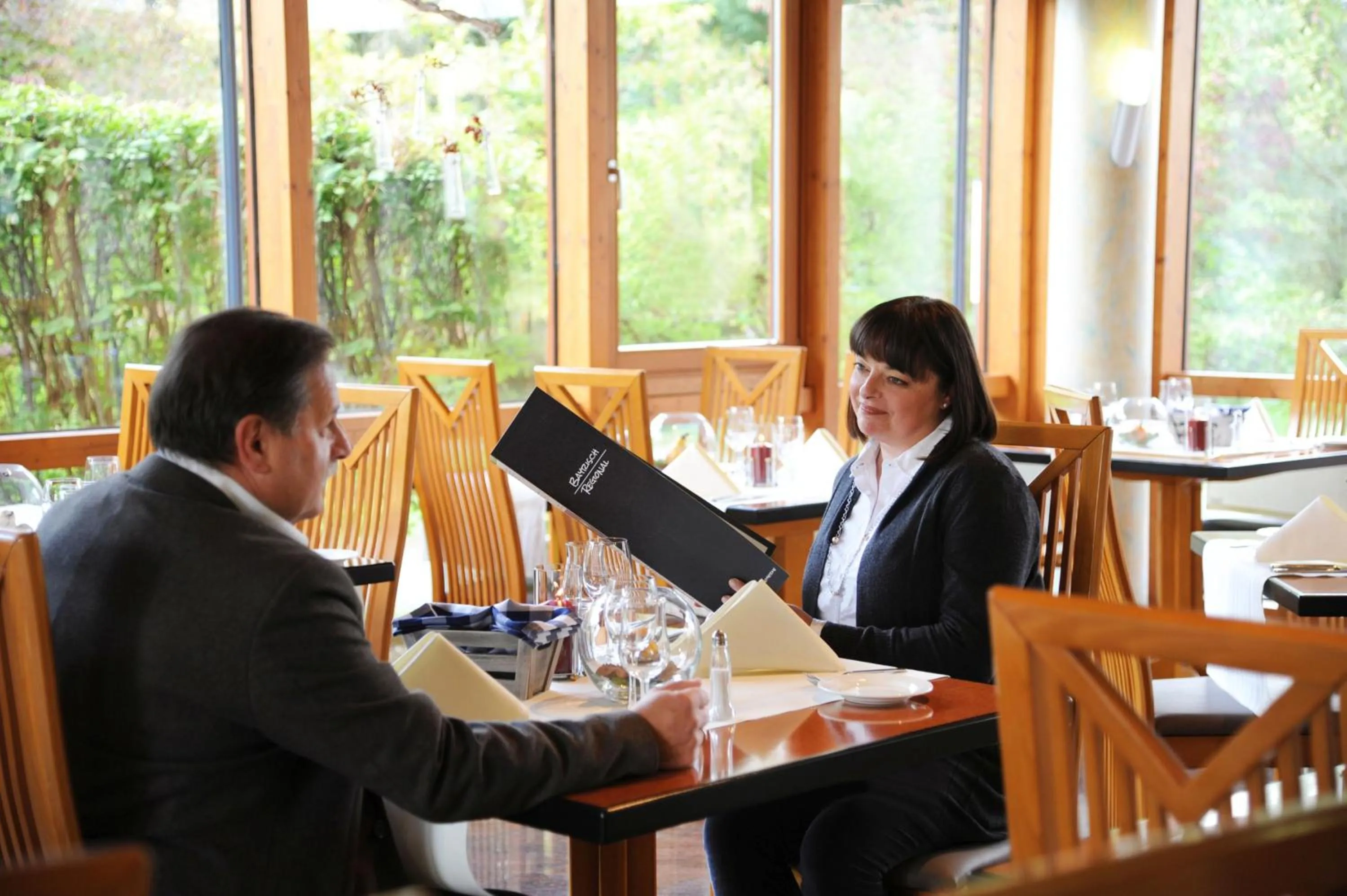 Restaurant/places to eat in Best Western Plus Kurhotel an der Obermaintherme