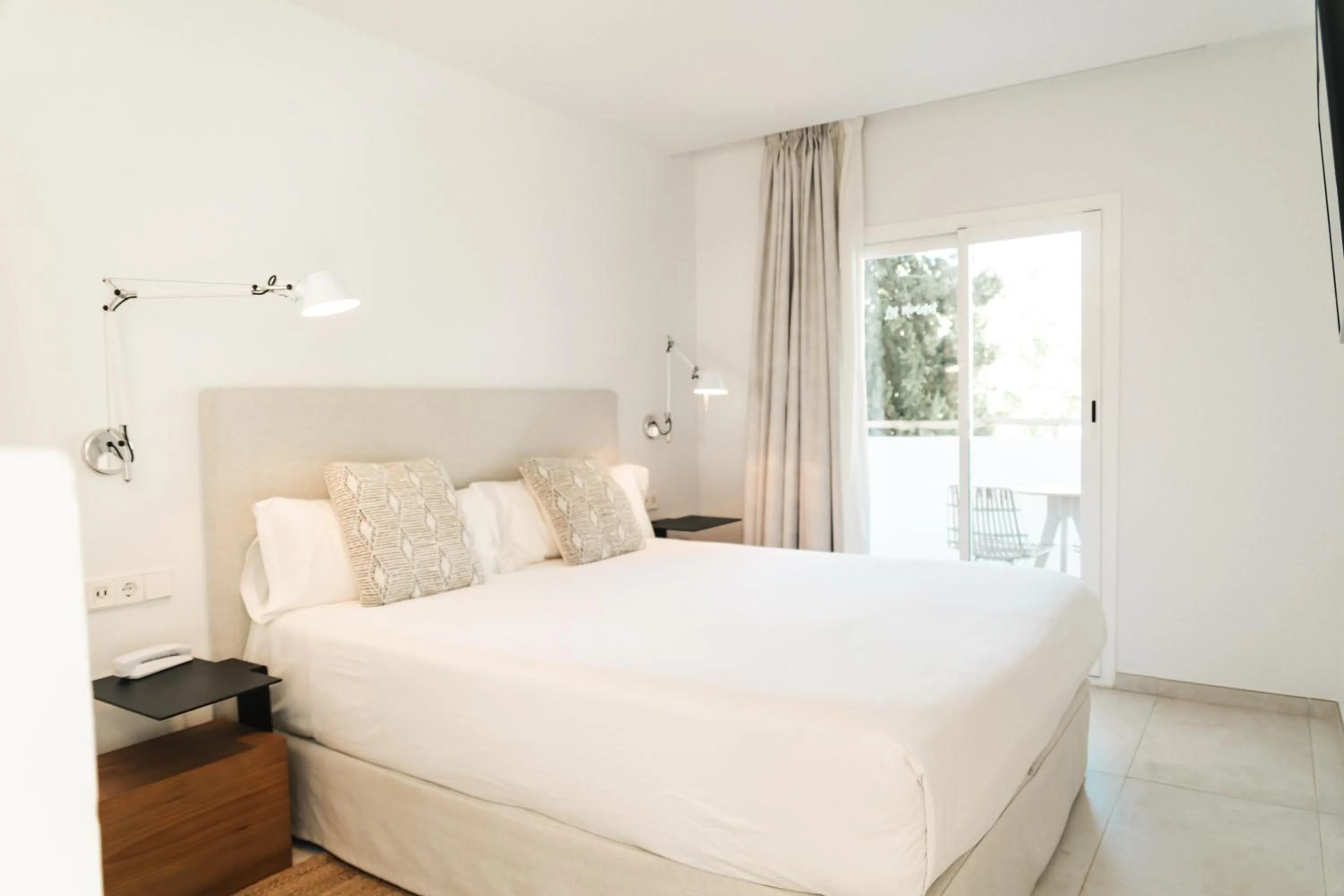 Bedroom, Bed in Hotel Boutique & Spa Las Mimosas Ibiza