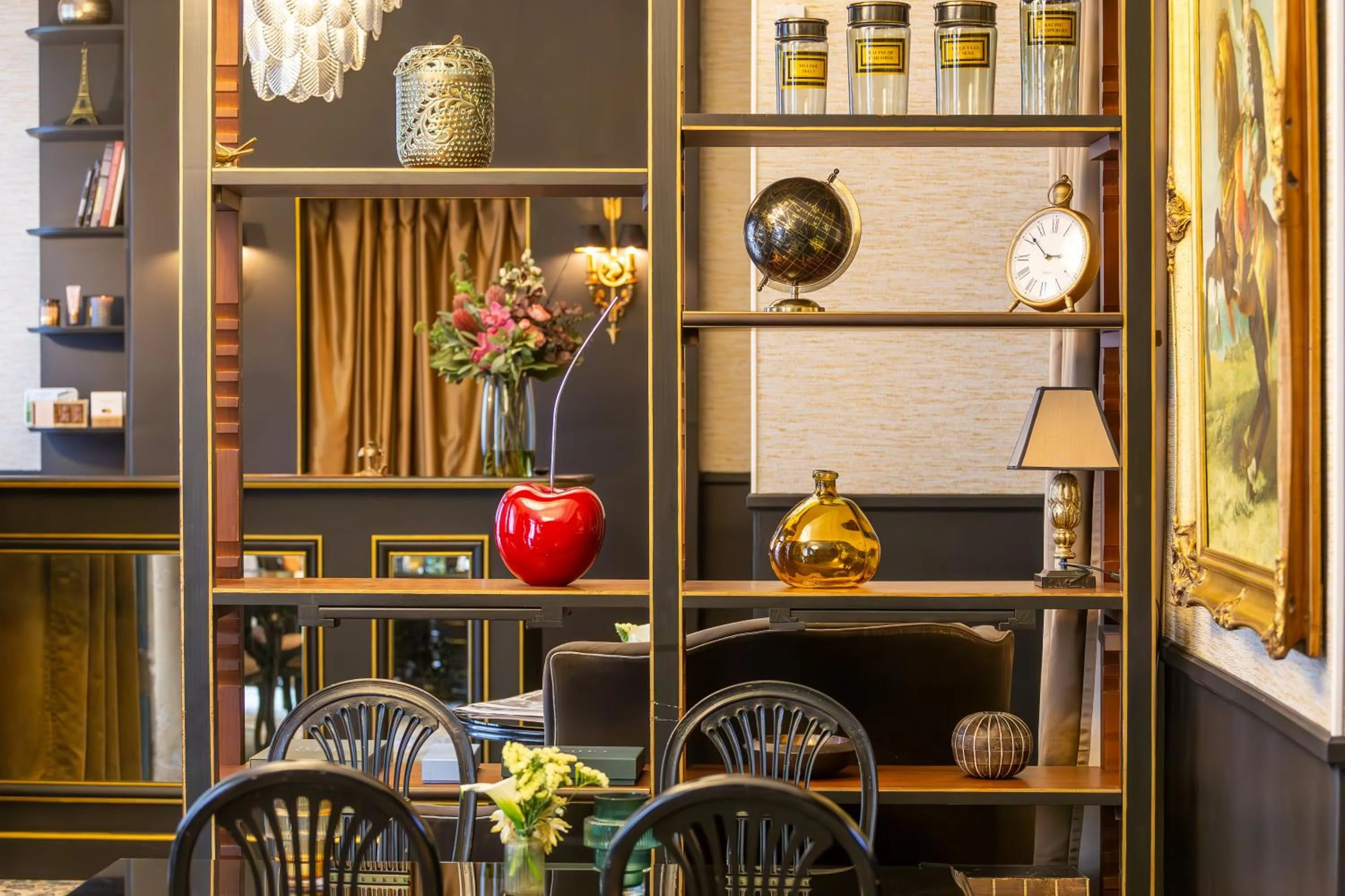 Living room in New Hotel République