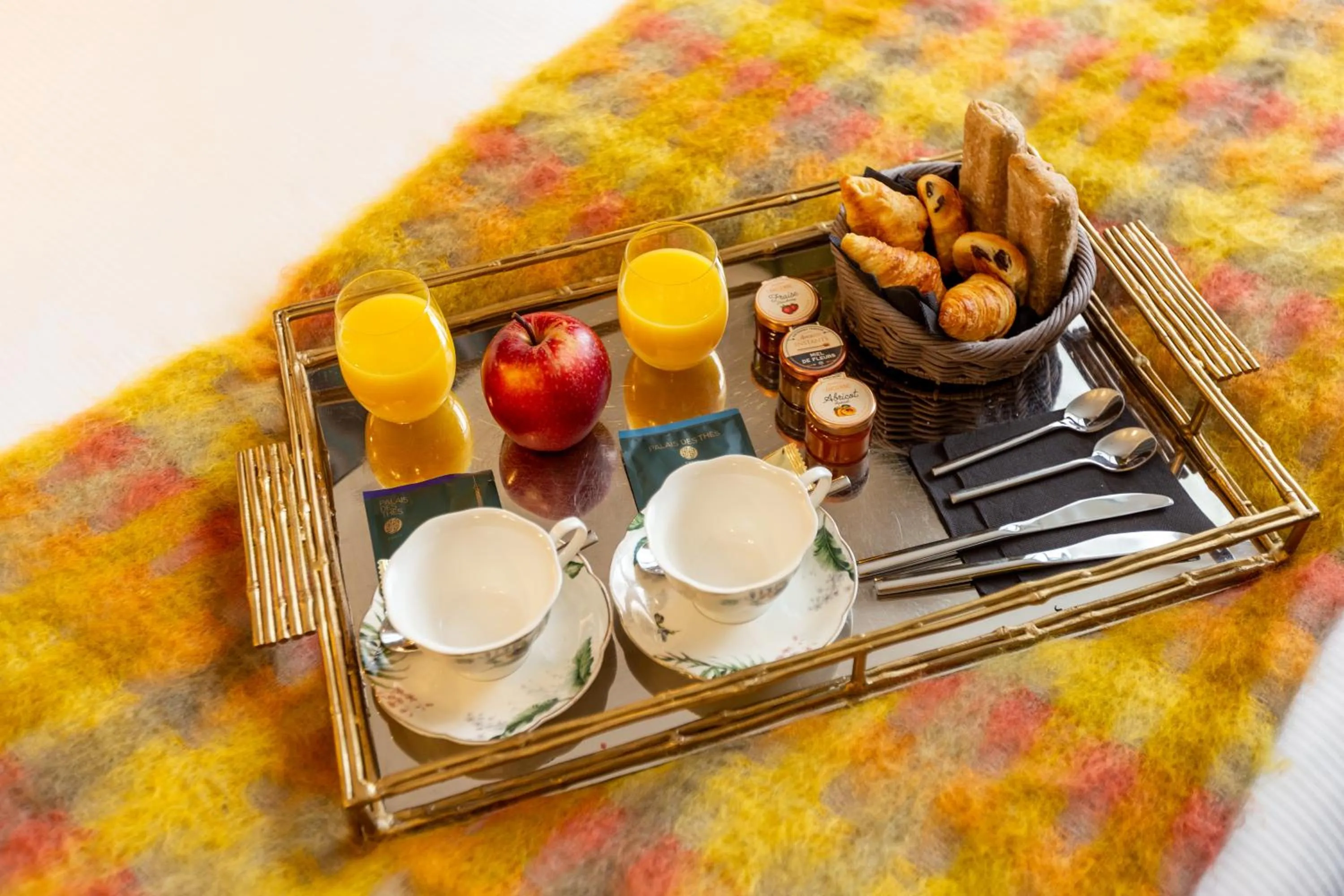 Breakfast in New Hotel République