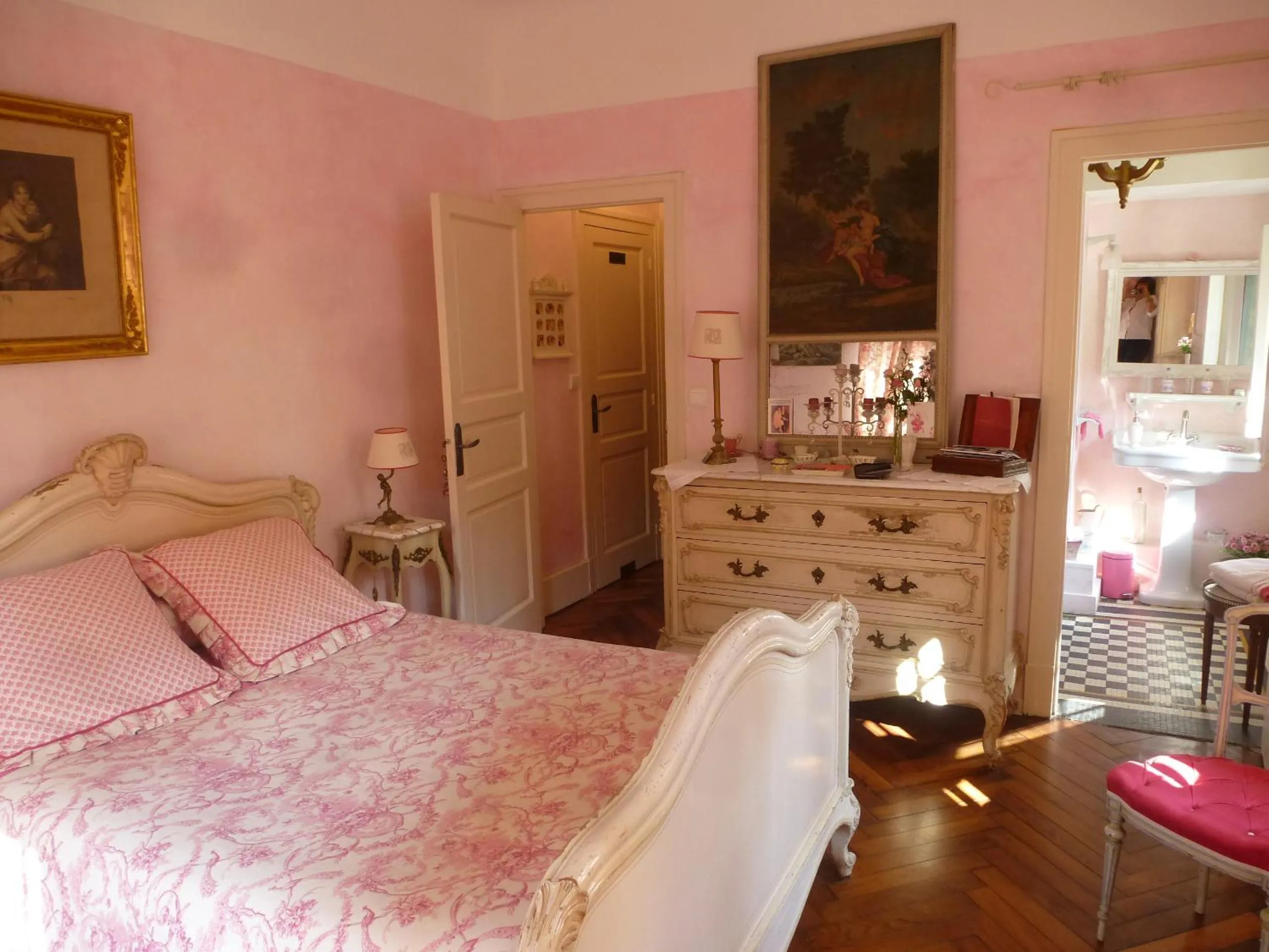 Coffee/tea facilities in Villa La Croix Basque