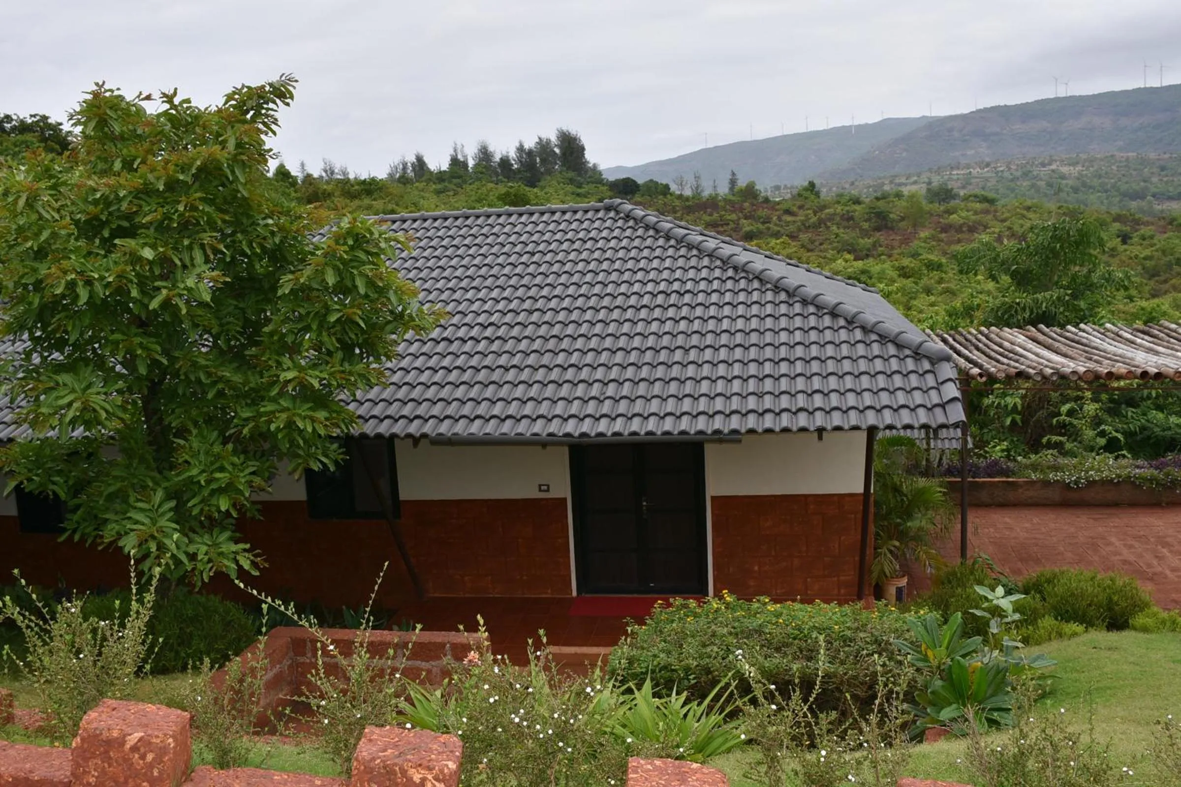 Three-Bedroom Bungalow in Forest Escapes Koyna