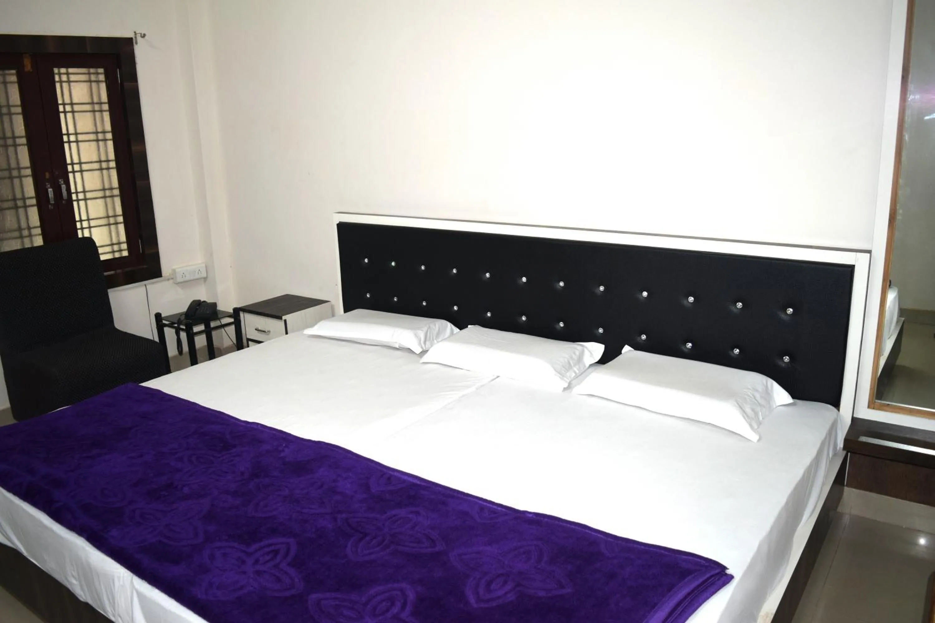 Economy Double Room - single occupancy - For Indian Nationals Only in Hotel Gokul