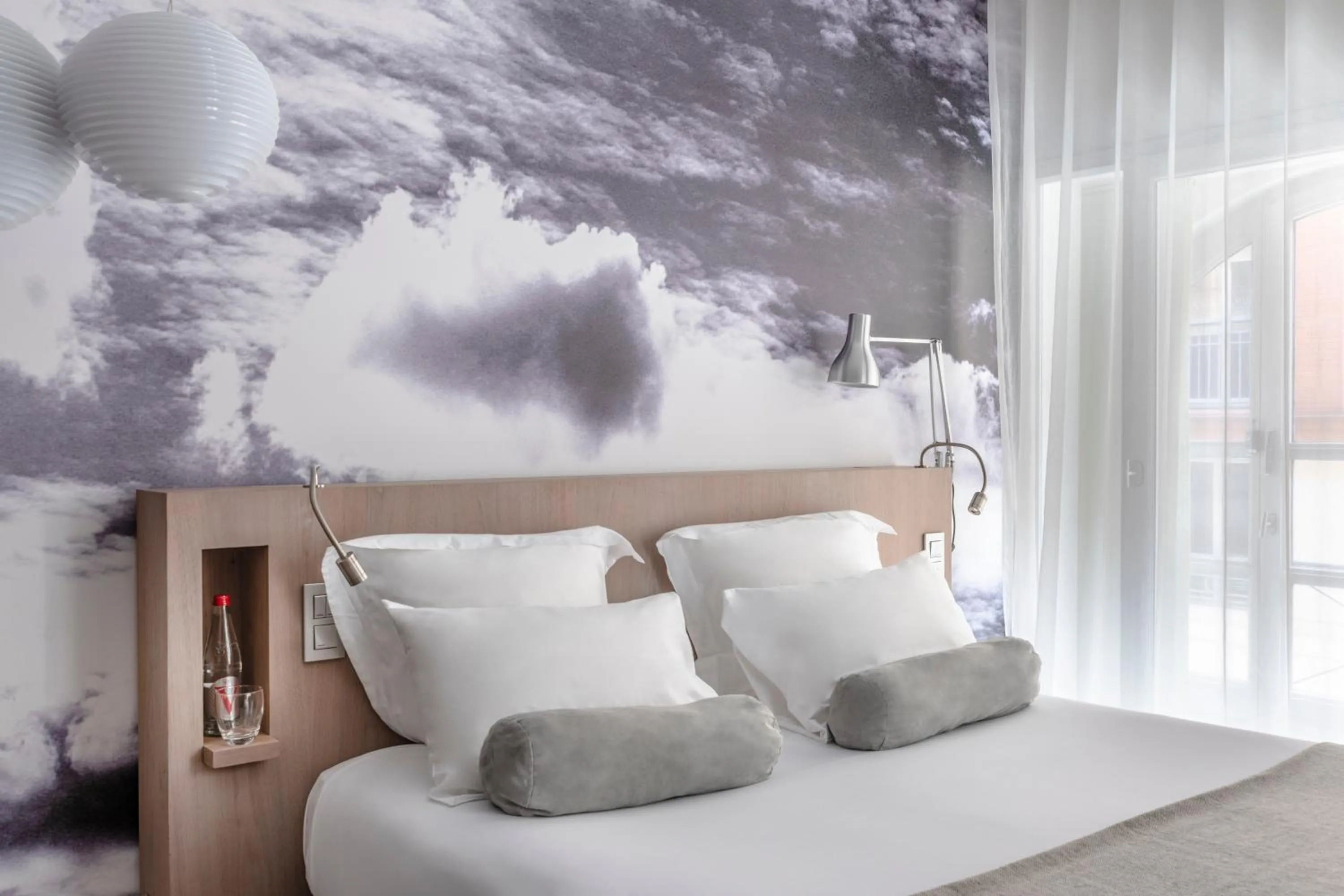 Bedroom, Bed in Le Grand Balcon Hotel