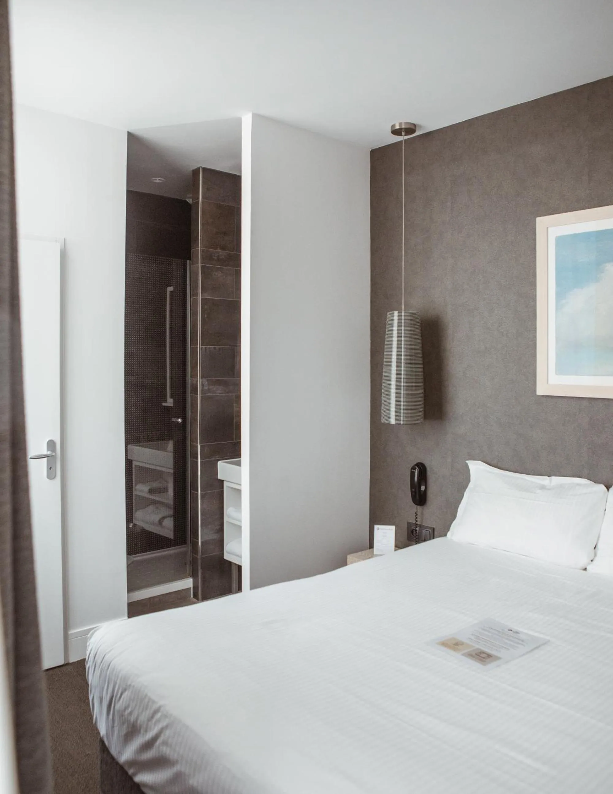 Decorative detail in Best Western Plus Bordeaux Gare Saint-Jean