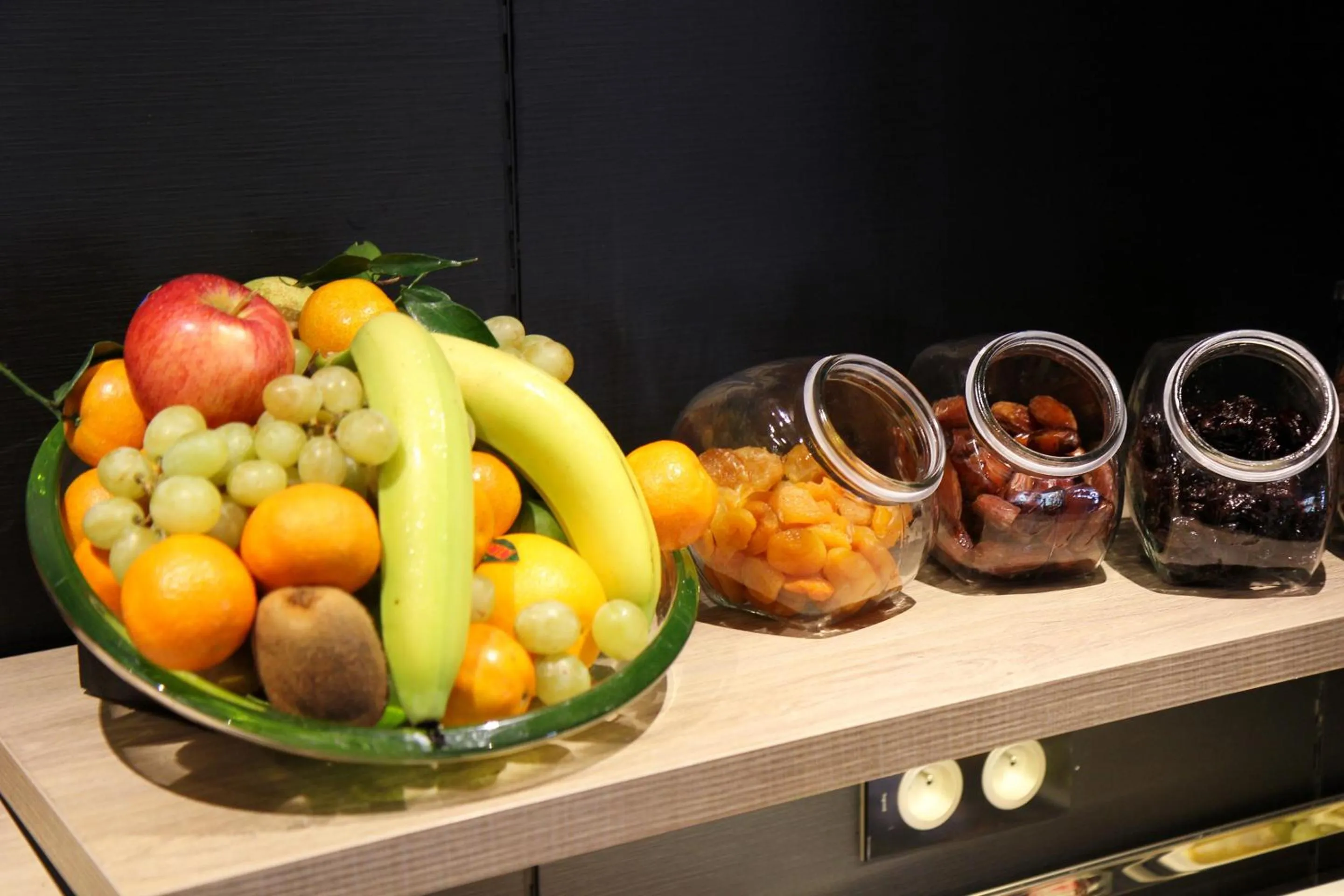 Restaurant/places to eat, Food in Best Western Plus Bordeaux Gare Saint-Jean