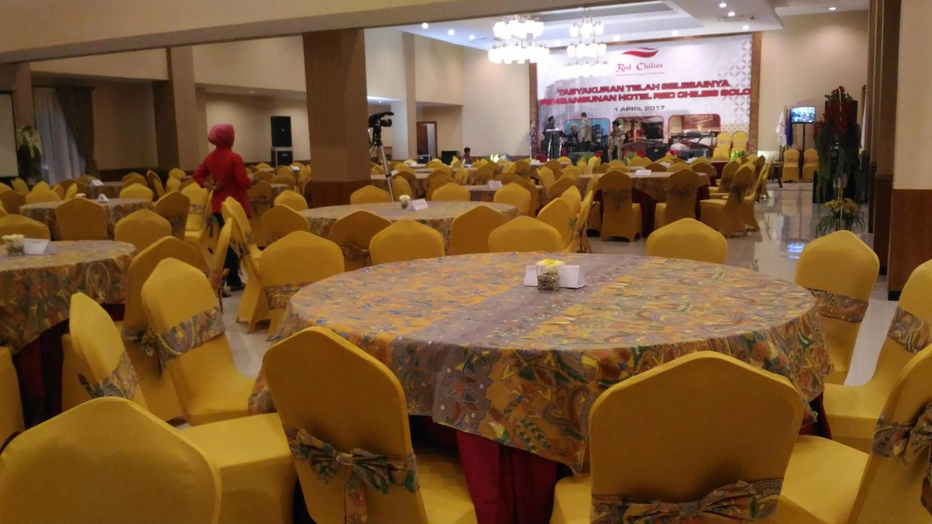 Meeting/conference room in Red Chilies Hotel