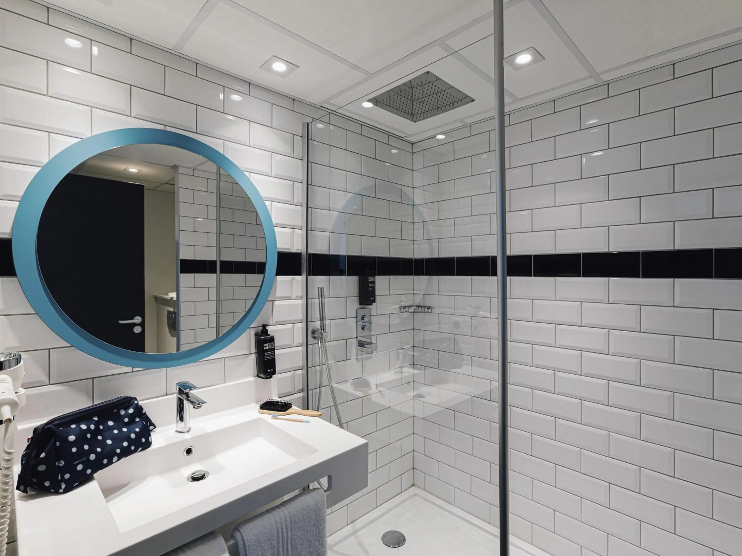 Bedroom in ibis Styles Nancy Laxou