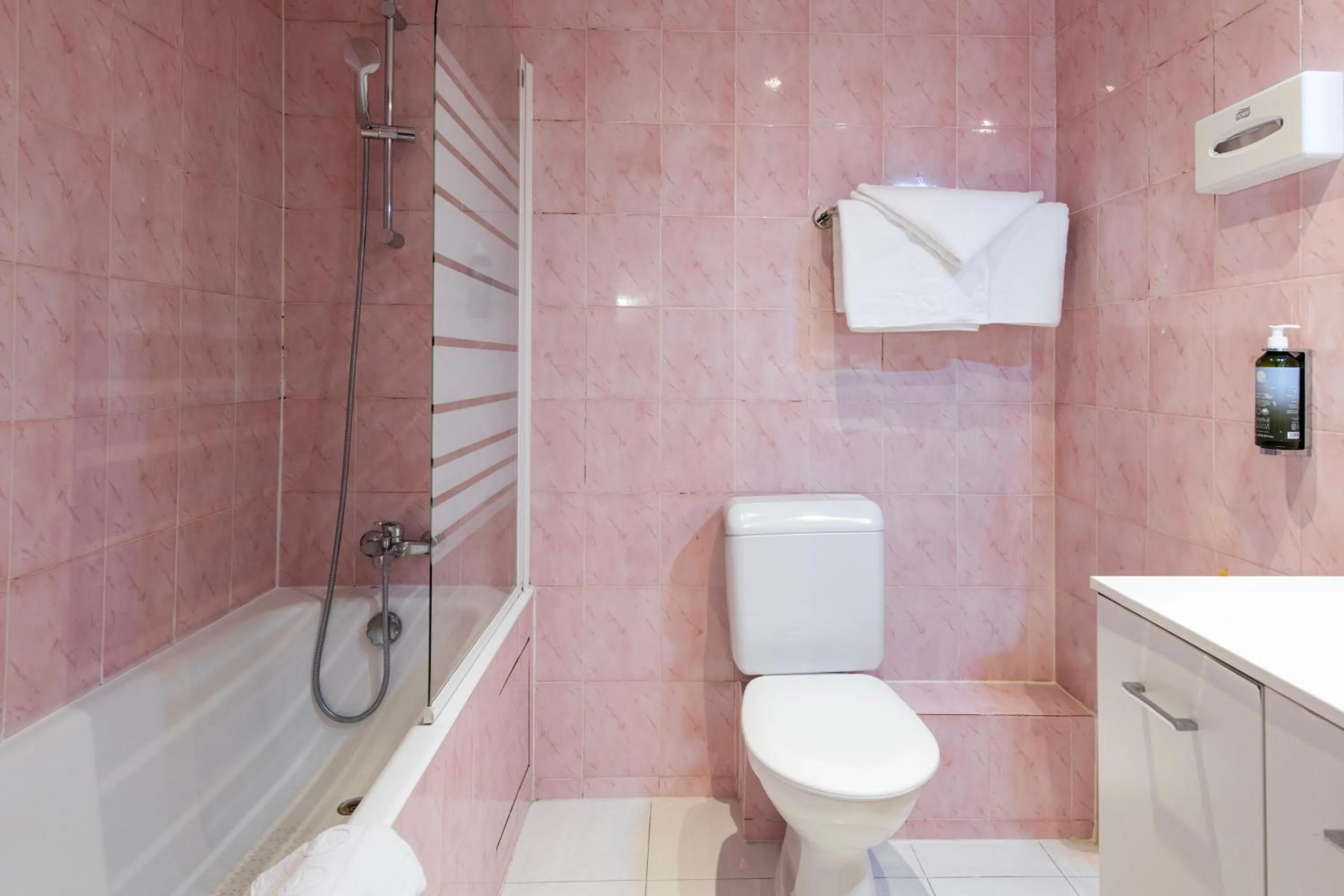 Bathroom in Grand Hôtel De Paris