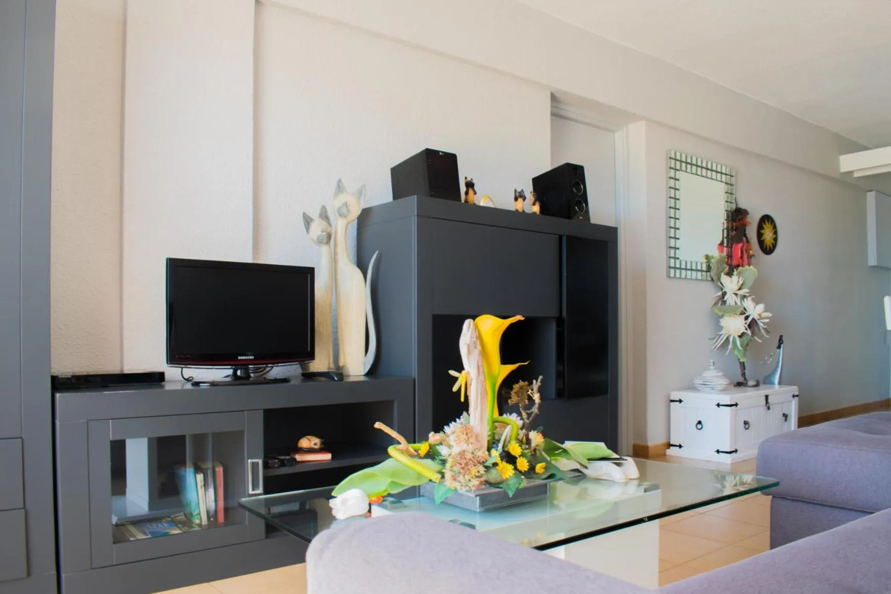 Communal lounge/ TV room in Los Geranios