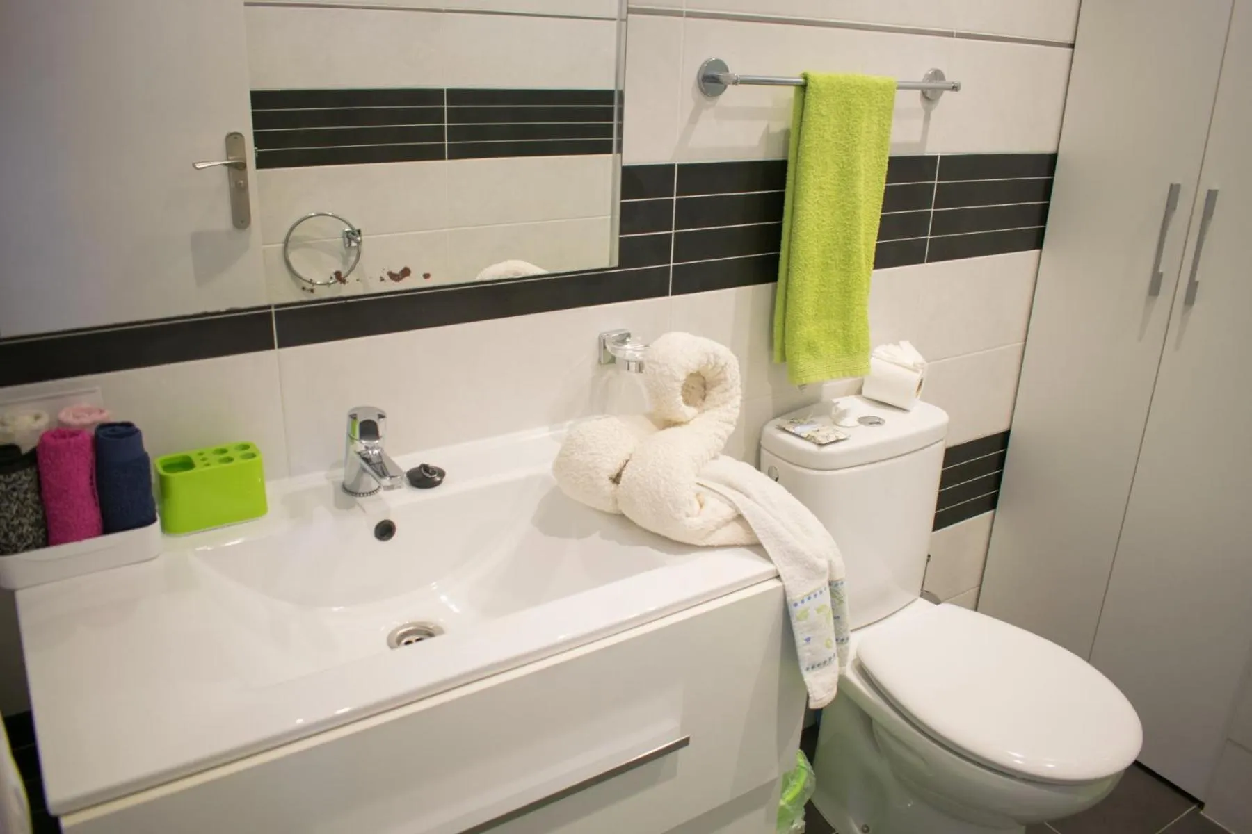 Bathroom in Los Geranios