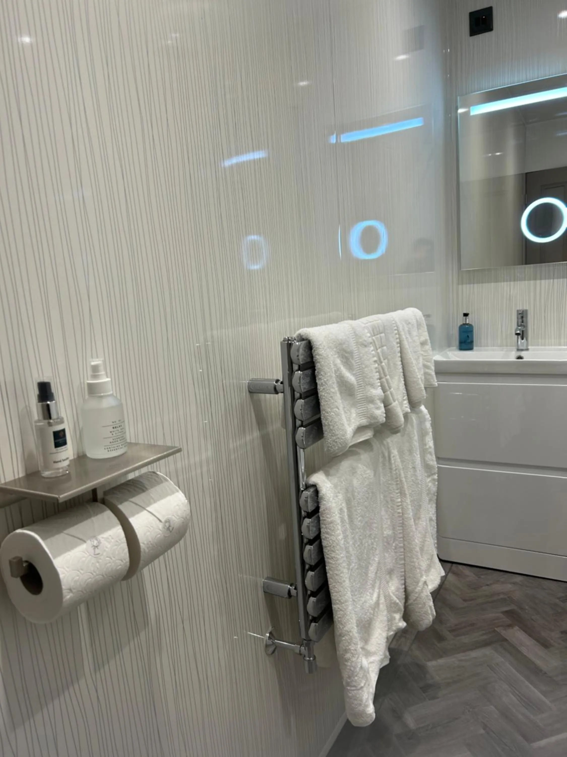 Bathroom in Ashbourne House