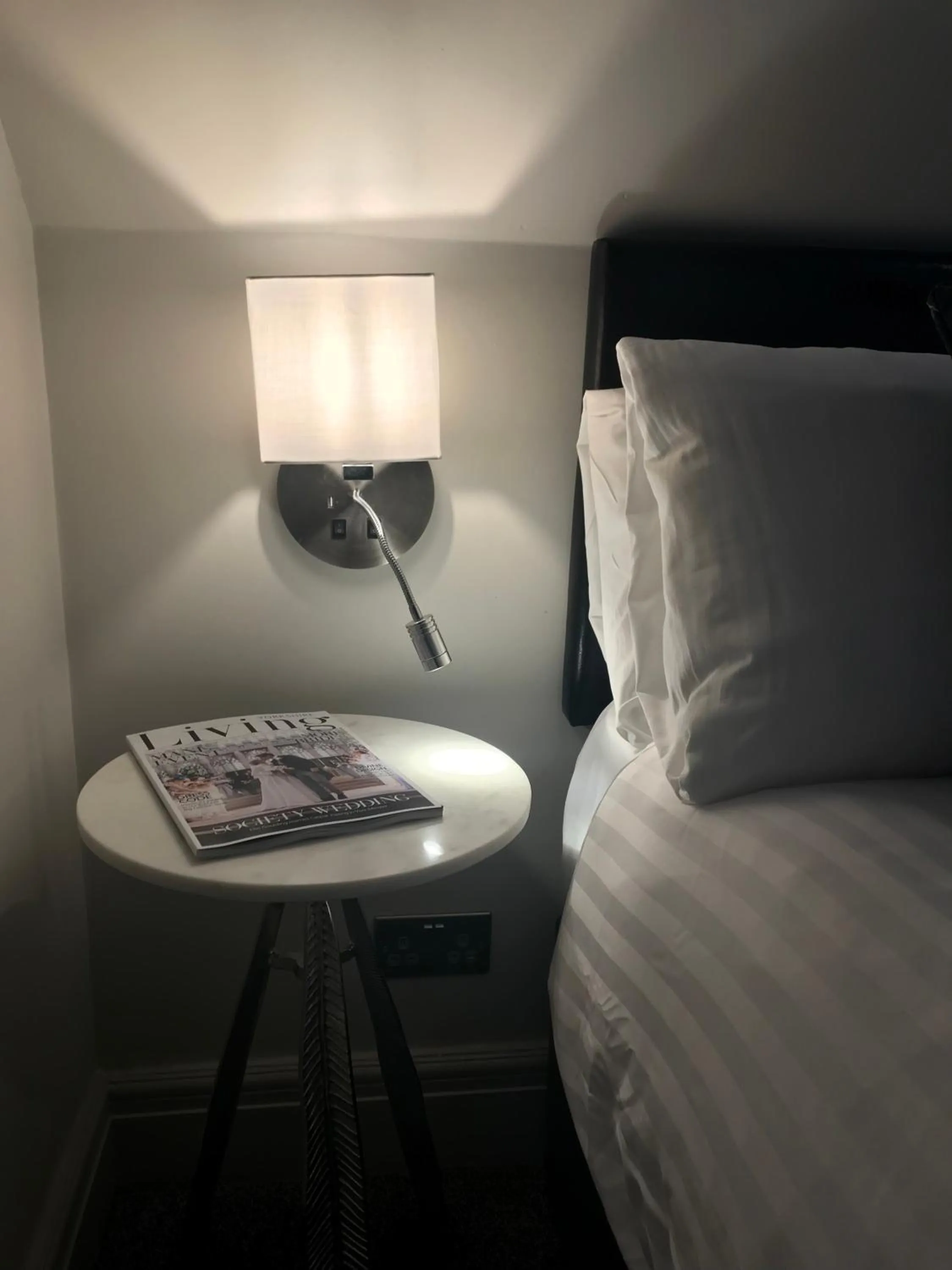 Bedroom, Bed in Ashbourne House