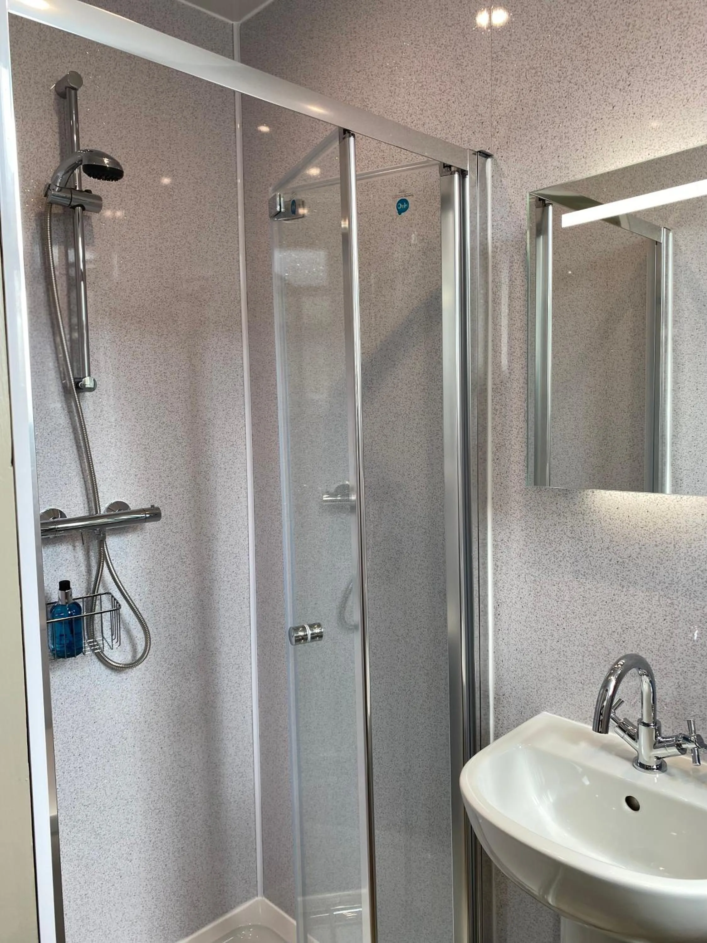 Shower in Ashbourne House