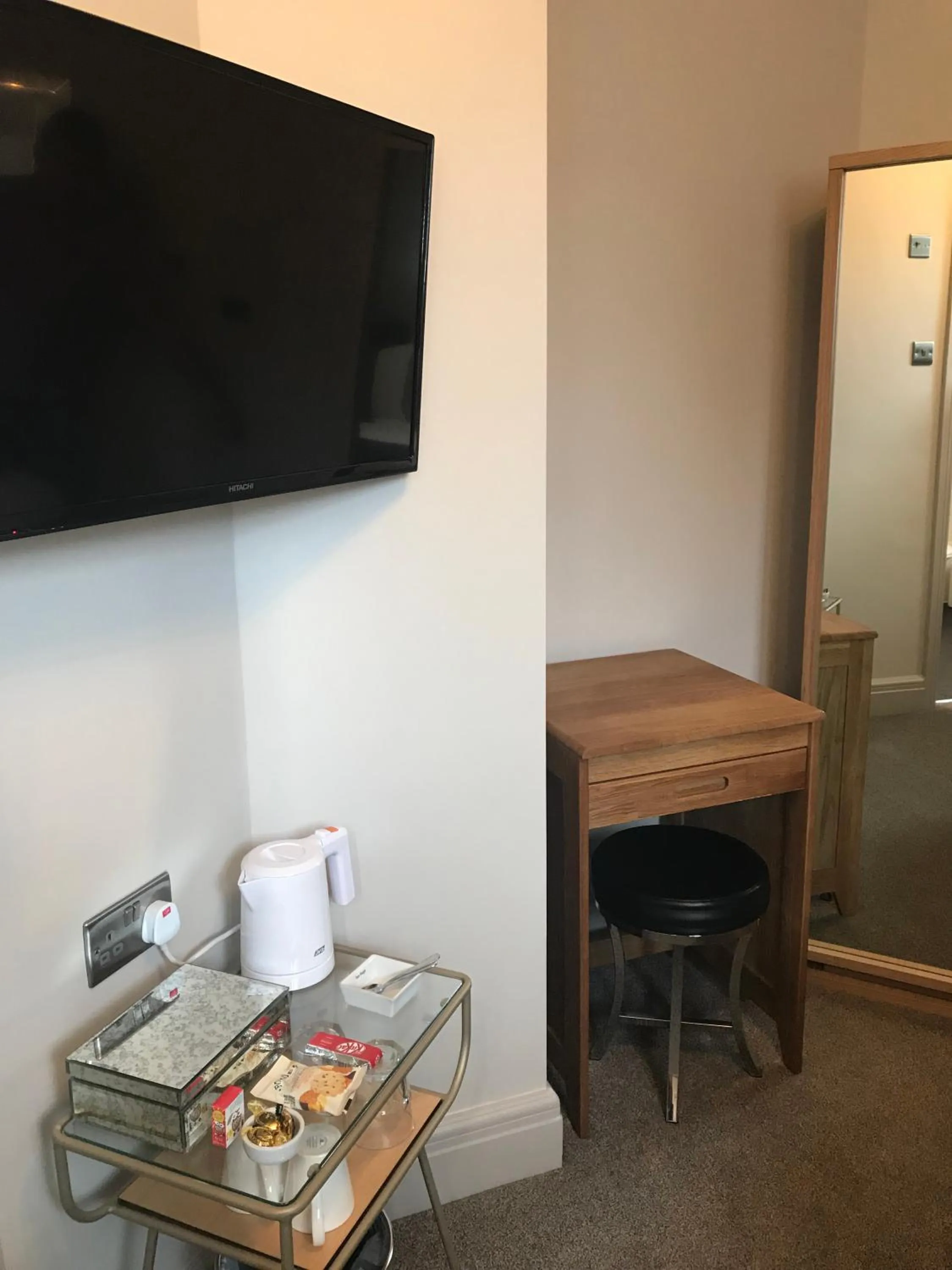 Coffee/tea facilities in Ashbourne House