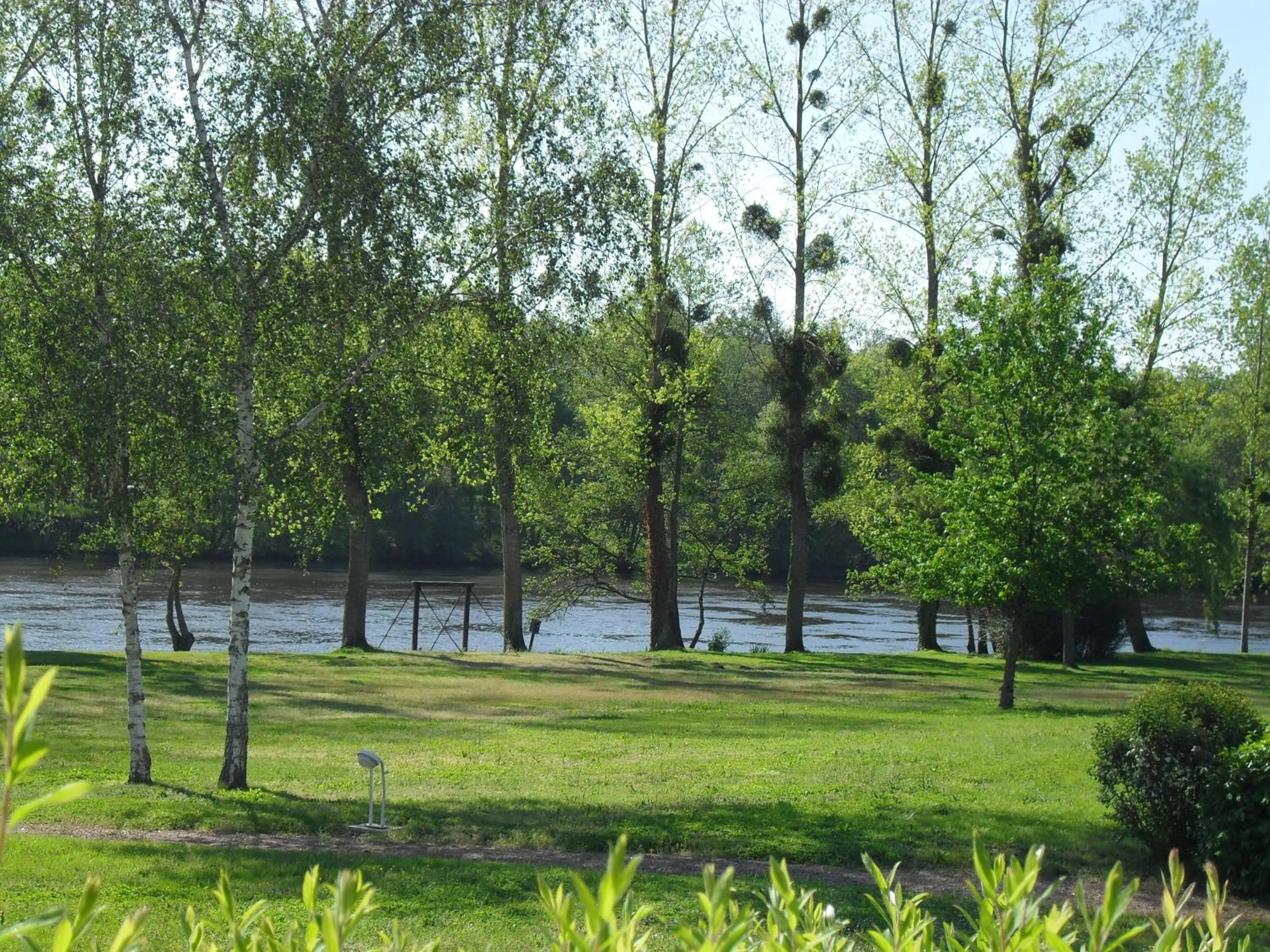 River view in Logis Hôtel Val de Vienne