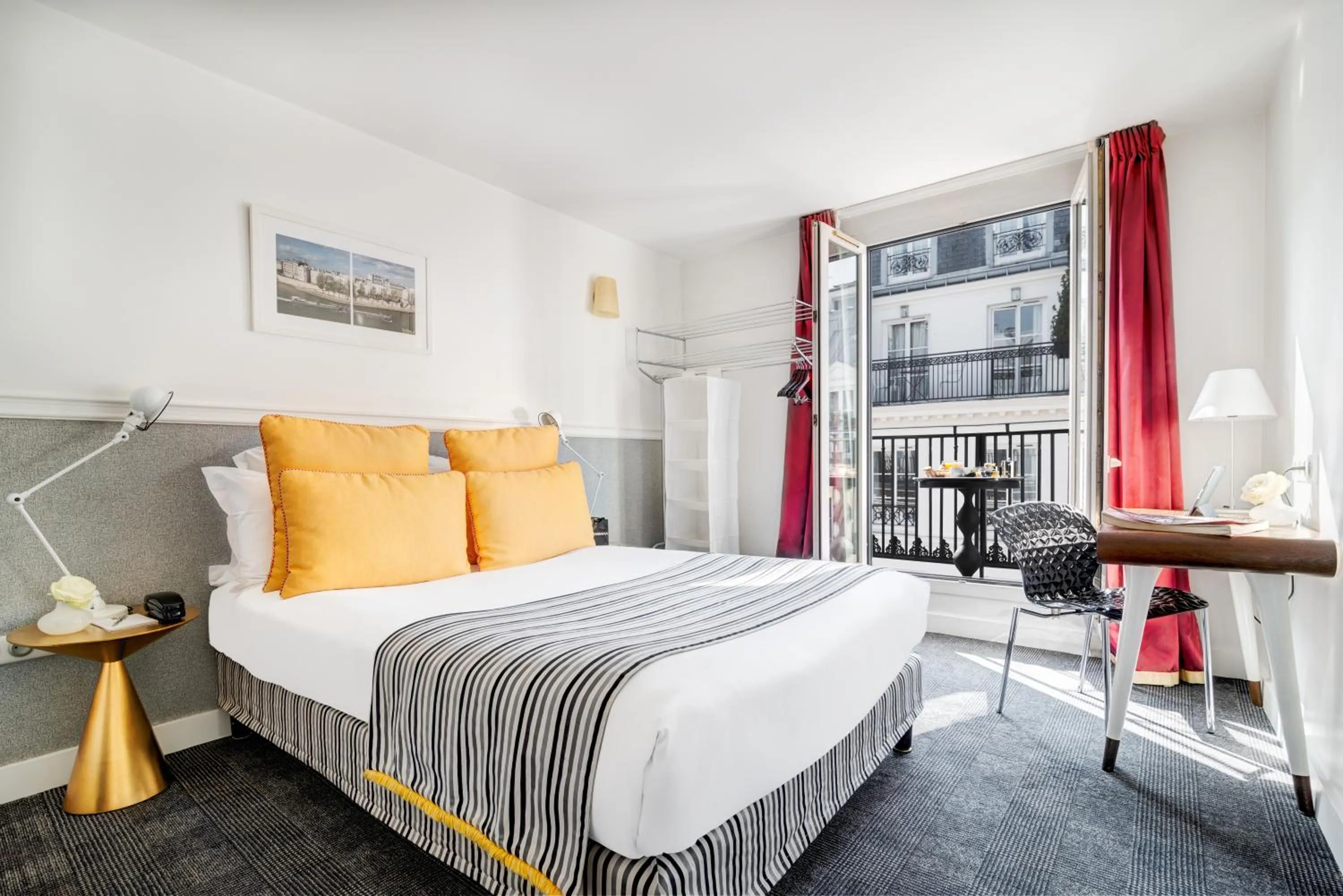 Bedroom, Bed in Hotel Monterosa - Astotel