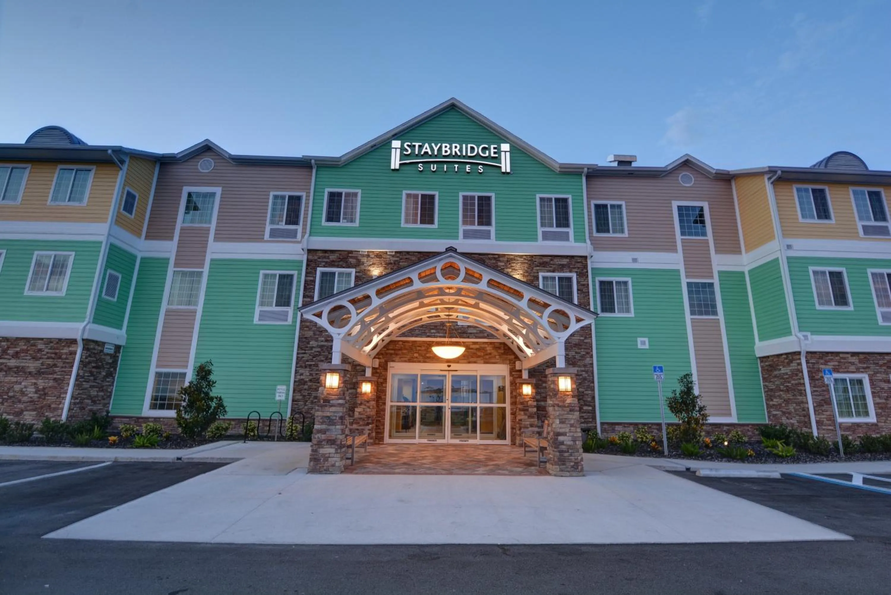 Property Building in Staybridge Suites Lakeland West