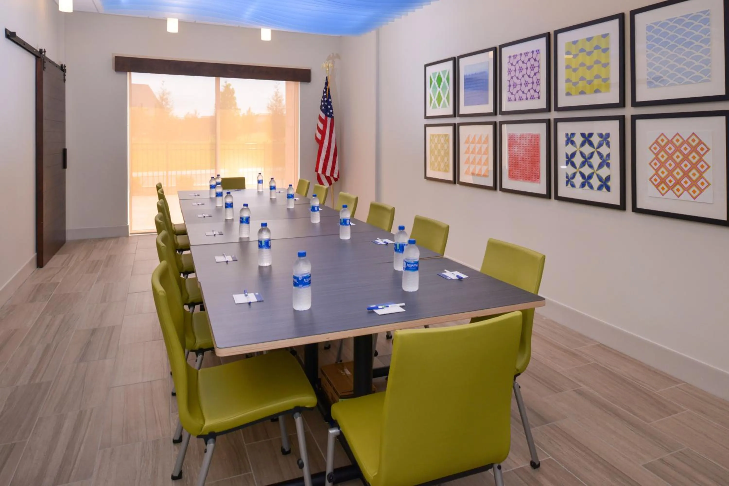 Meeting/conference room in Holiday Inn Express - Nashville South - Spring Hill by IHG