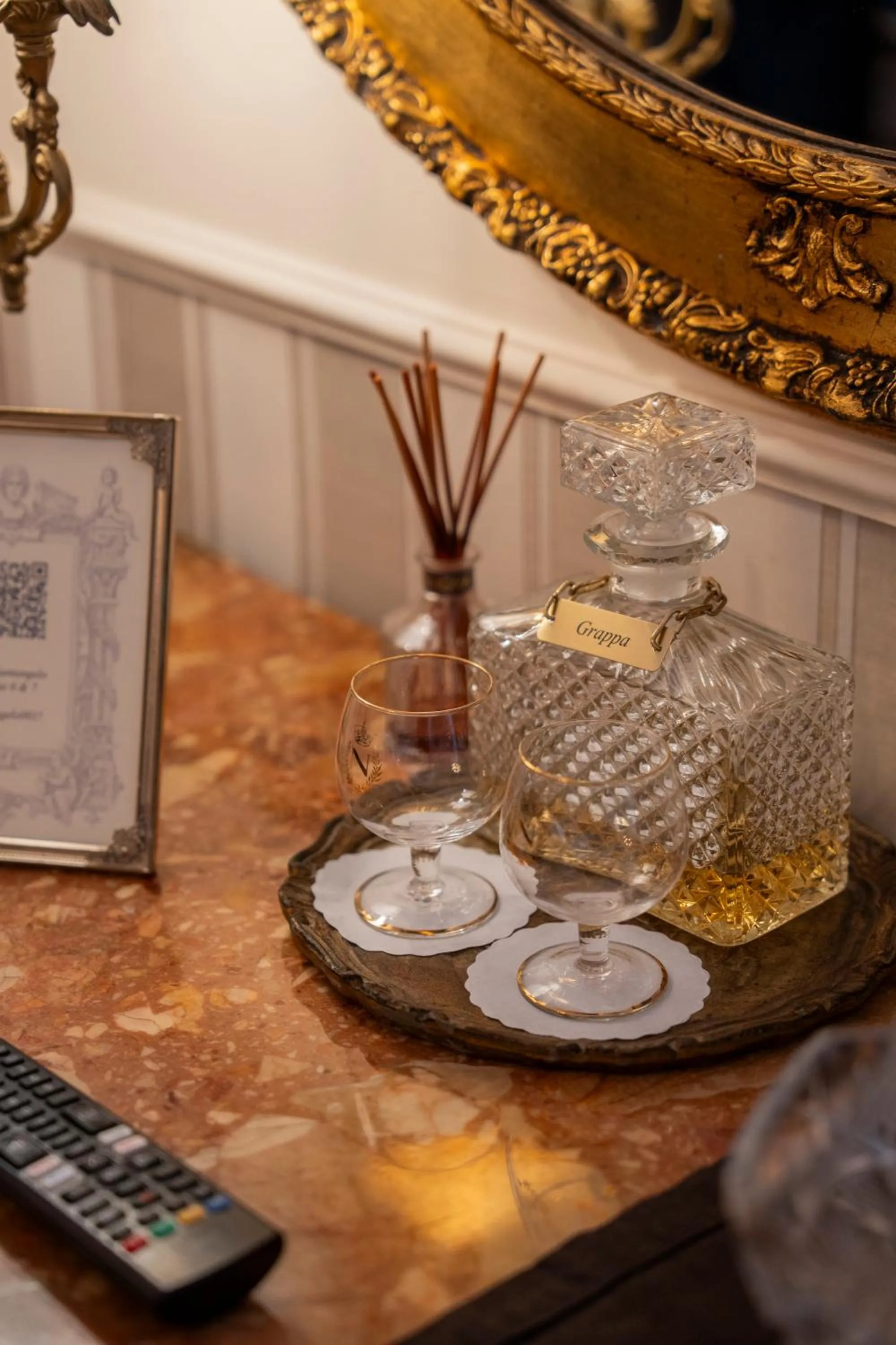 Alcoholic drinks in Casa Santangelo Suites