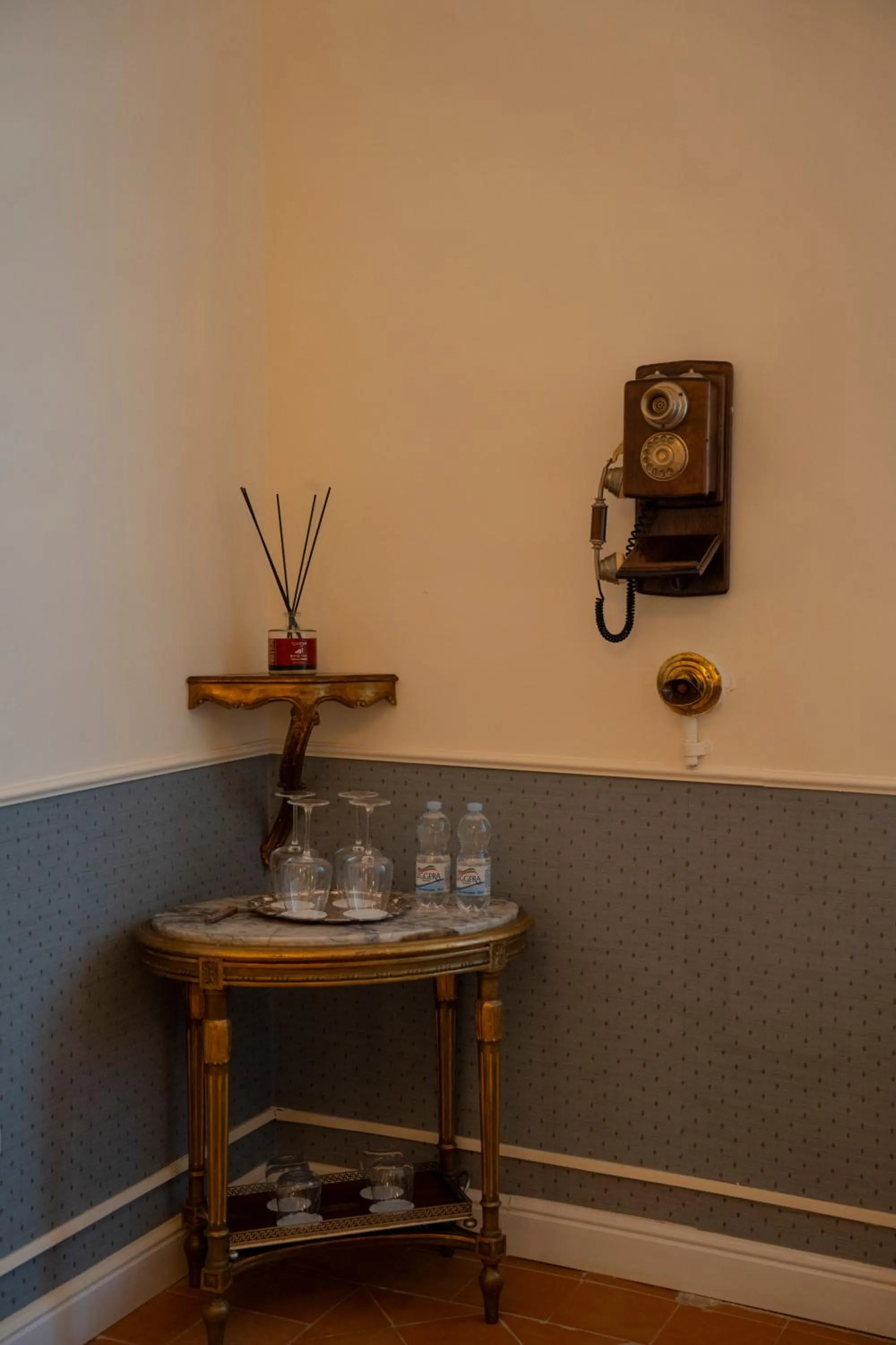 Living room in Casa Santangelo Suites