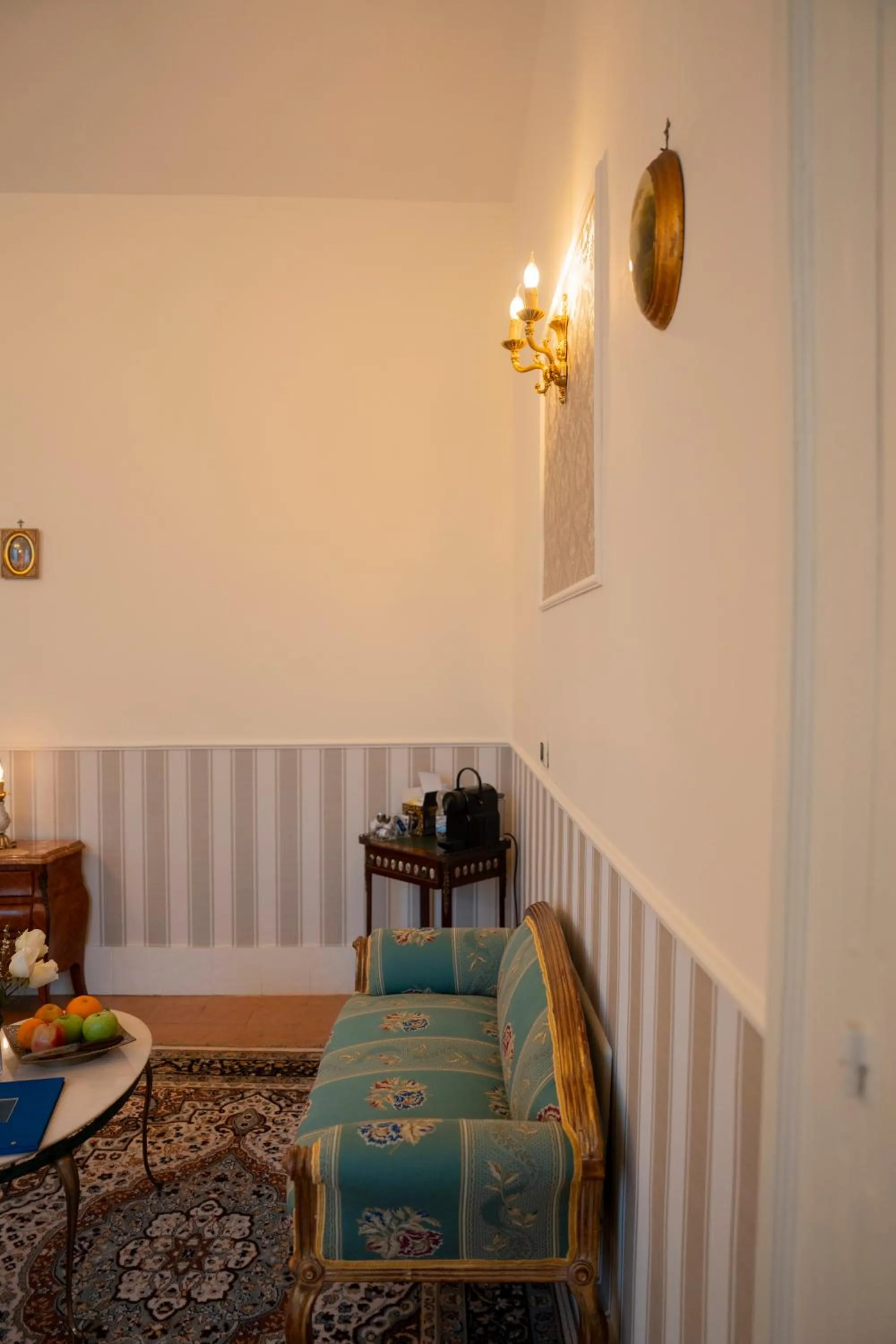 Coffee/tea facilities, Bed in Casa Santangelo Suites