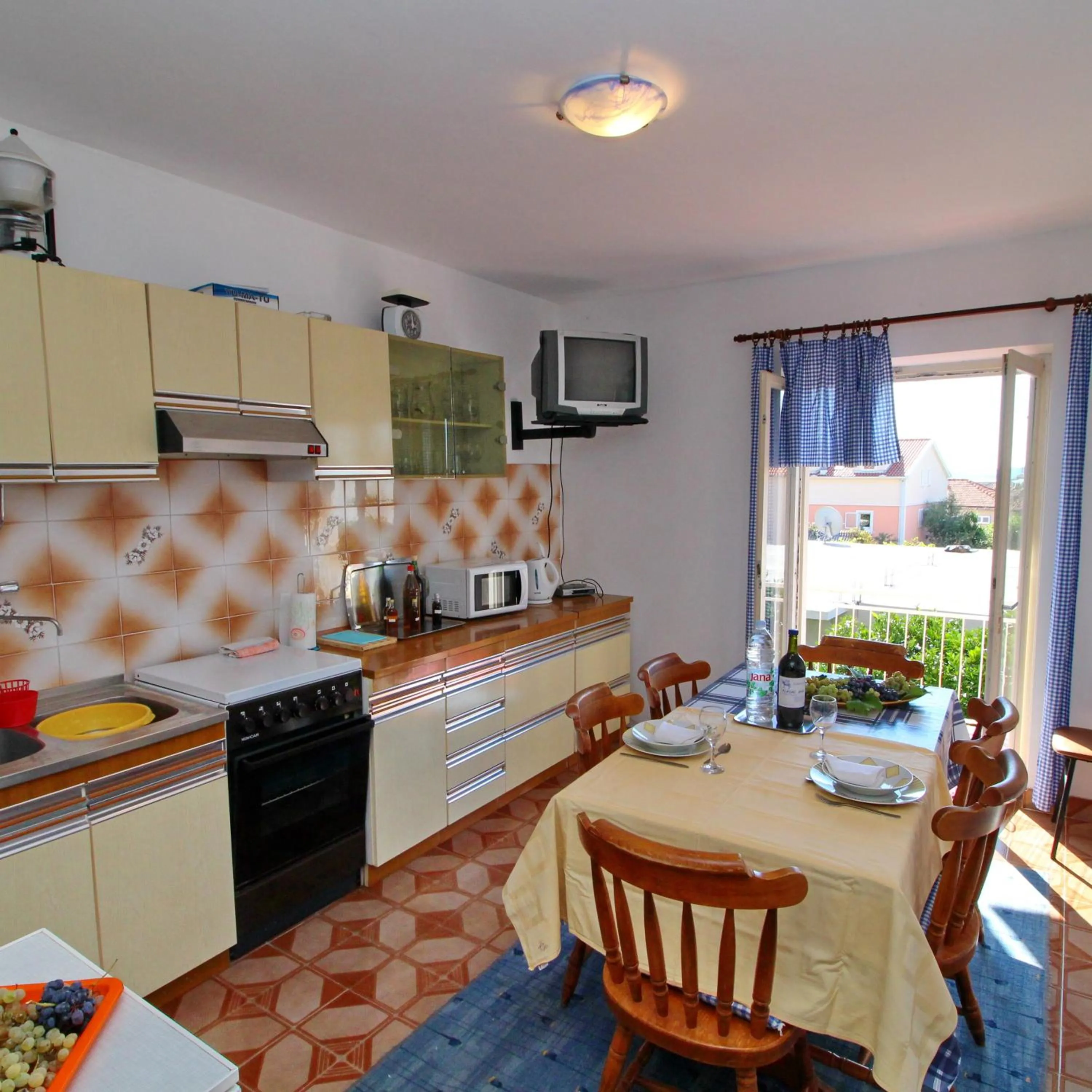 Other in Apartment Domestic