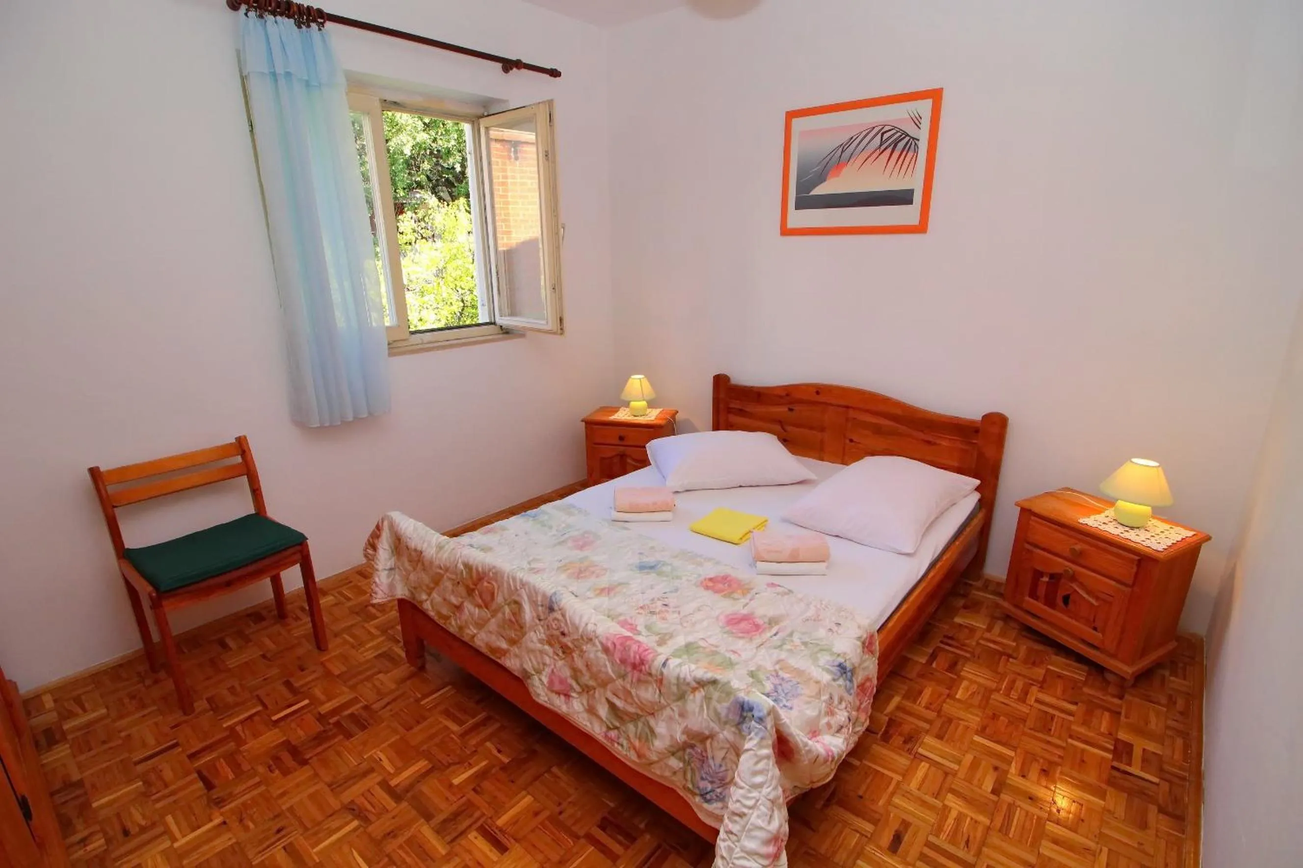 Bedroom, Bed in Apartment Domestic