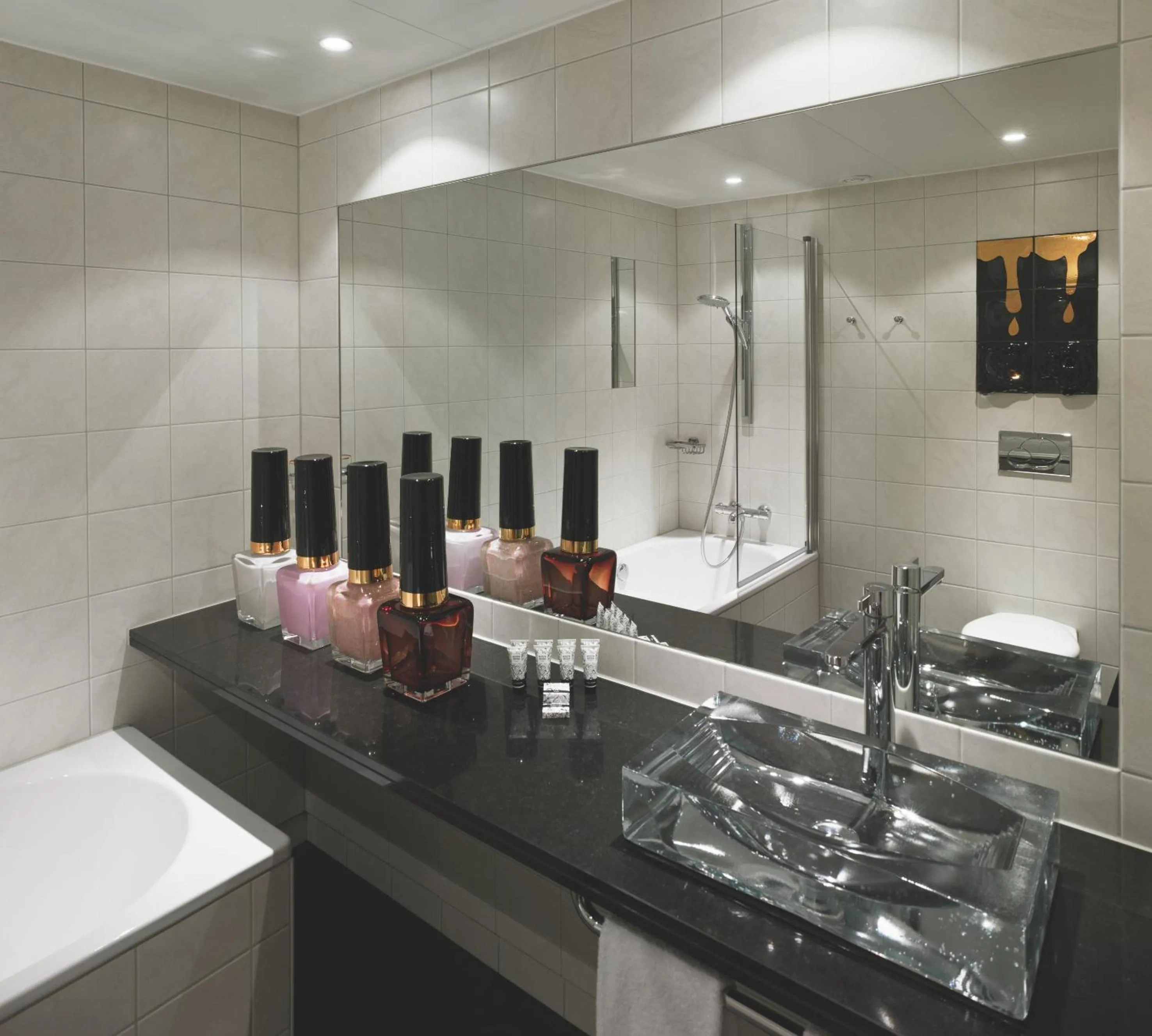 Shower in Kosta Boda Art Hotel