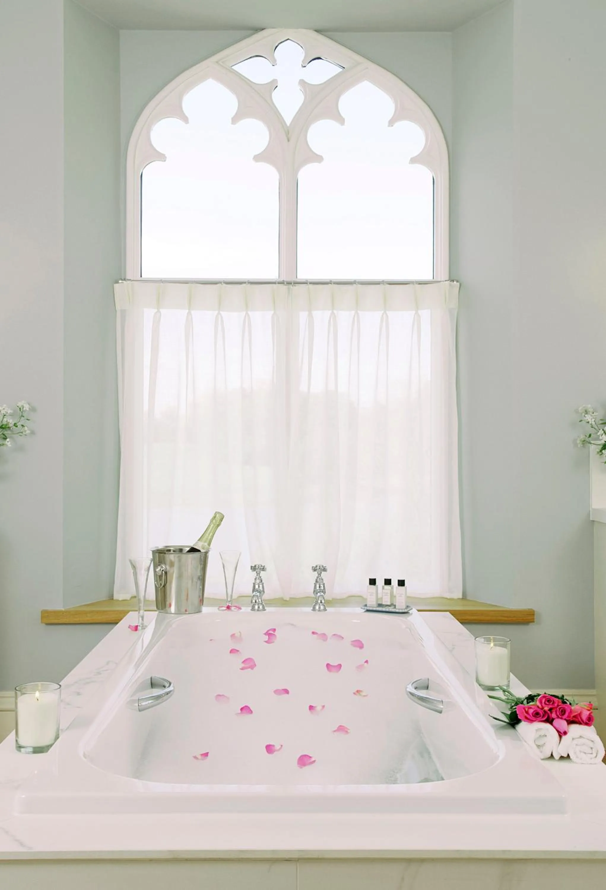 Bathroom in The North Wing - Combermere Abbey