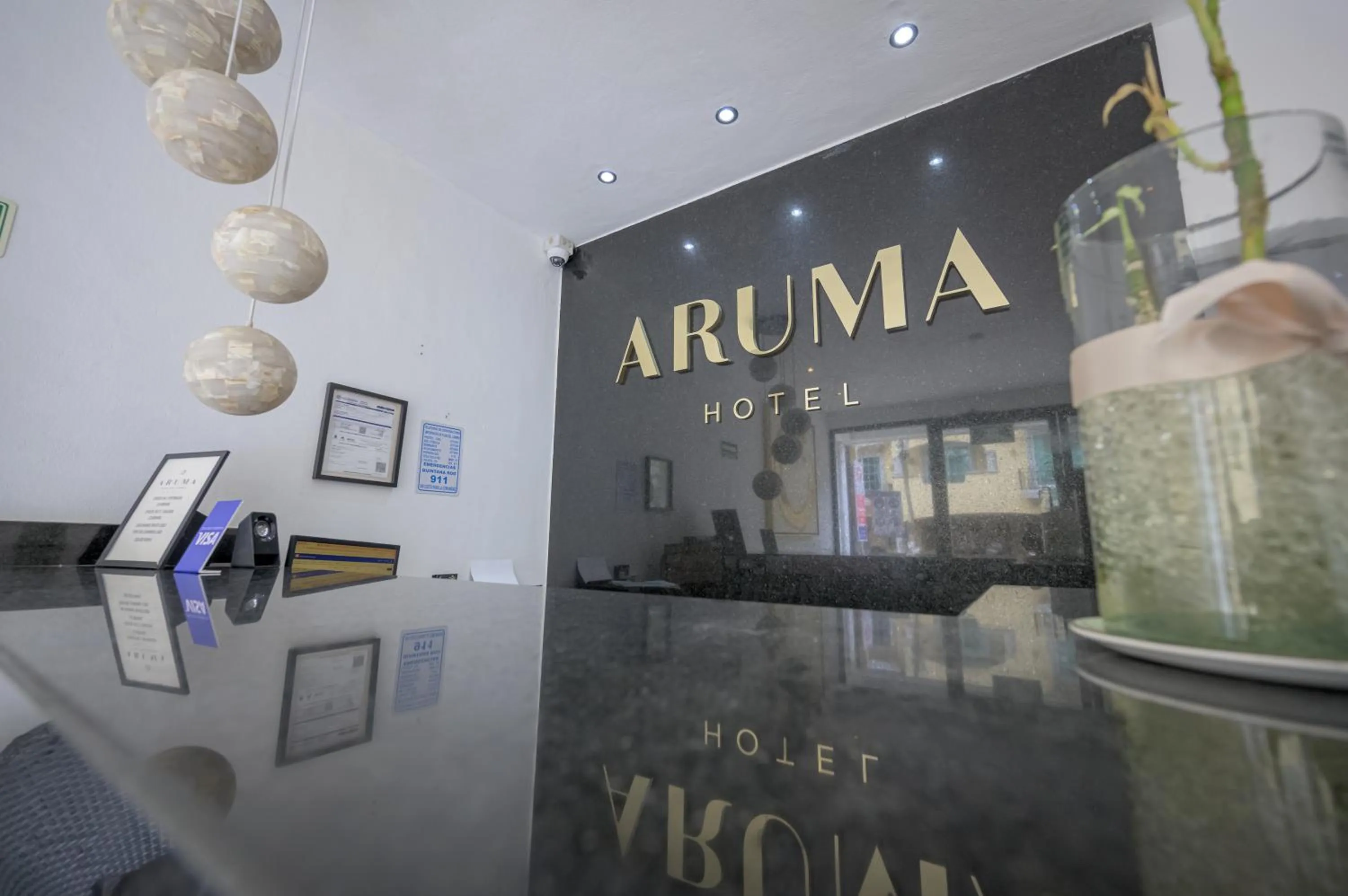 Lobby or reception in Aruma Suites