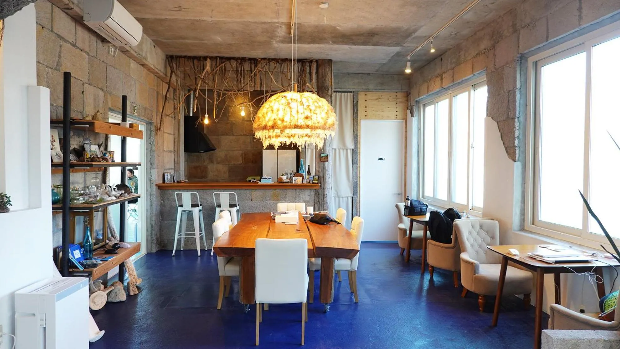 Communal lounge/ TV room in Hostel NABLA