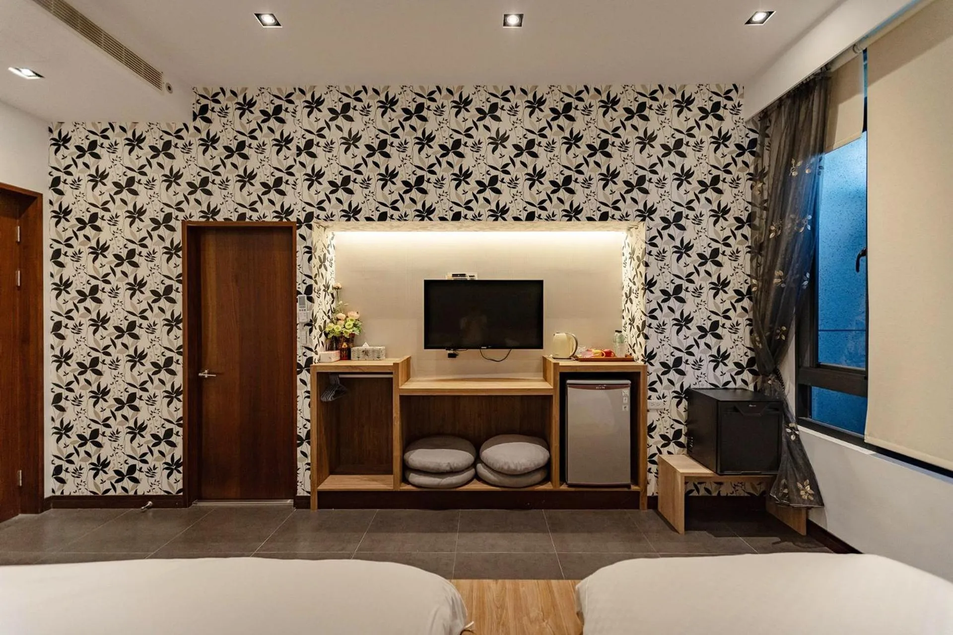 Bed in 193 County Garden BnB