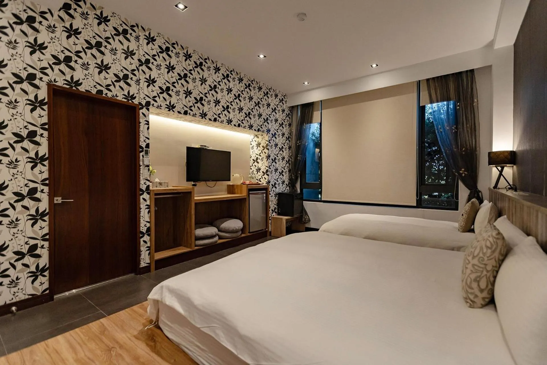 Bed in 193 County Garden BnB