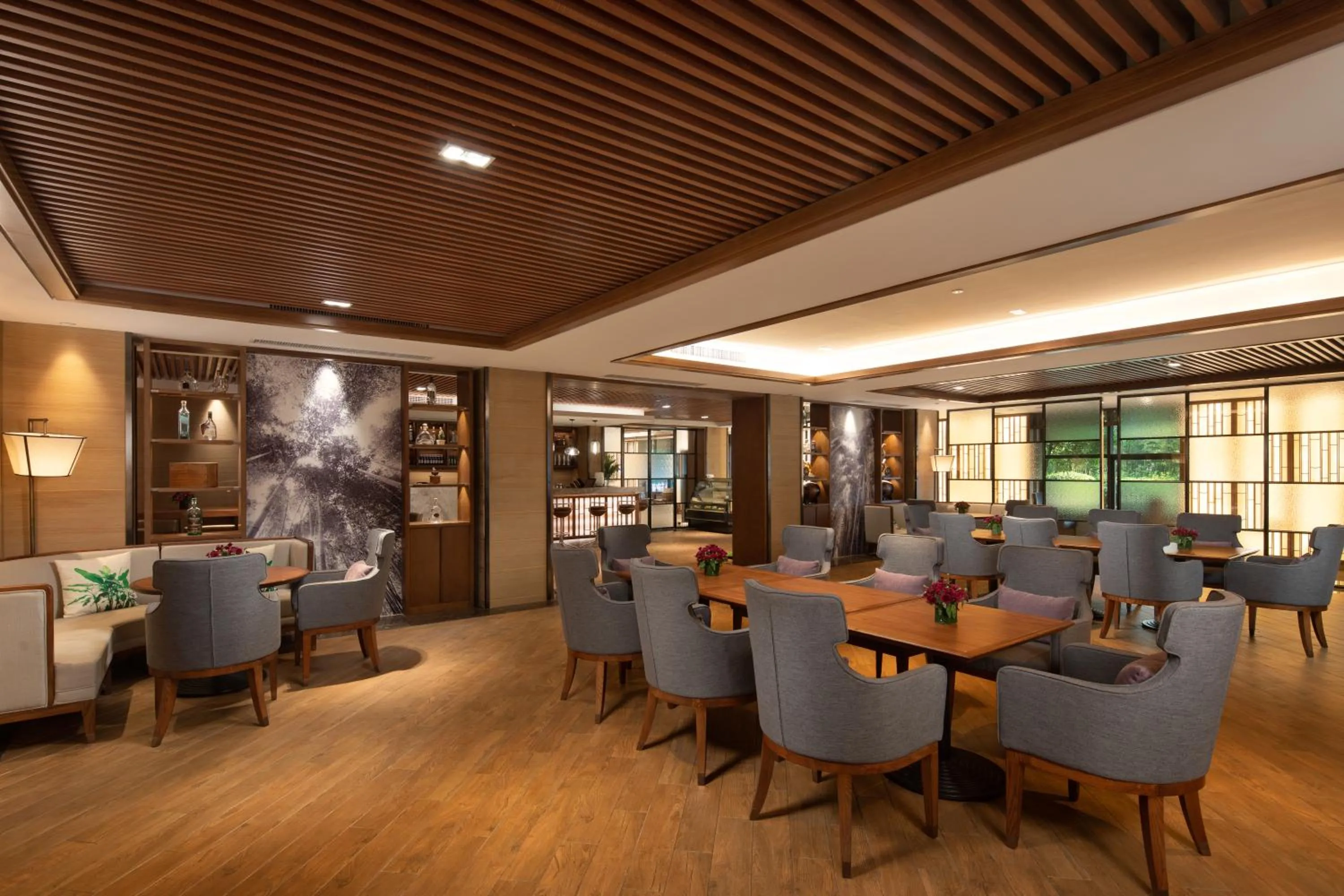 Restaurant/places to eat in C&D Resort,Wuyi Mountain