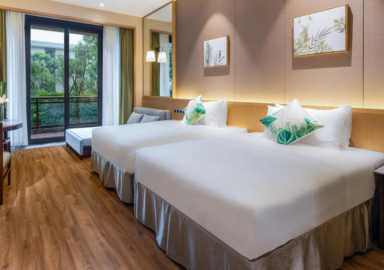 Bedroom, Bed in C&D Resort,Wuyi Mountain