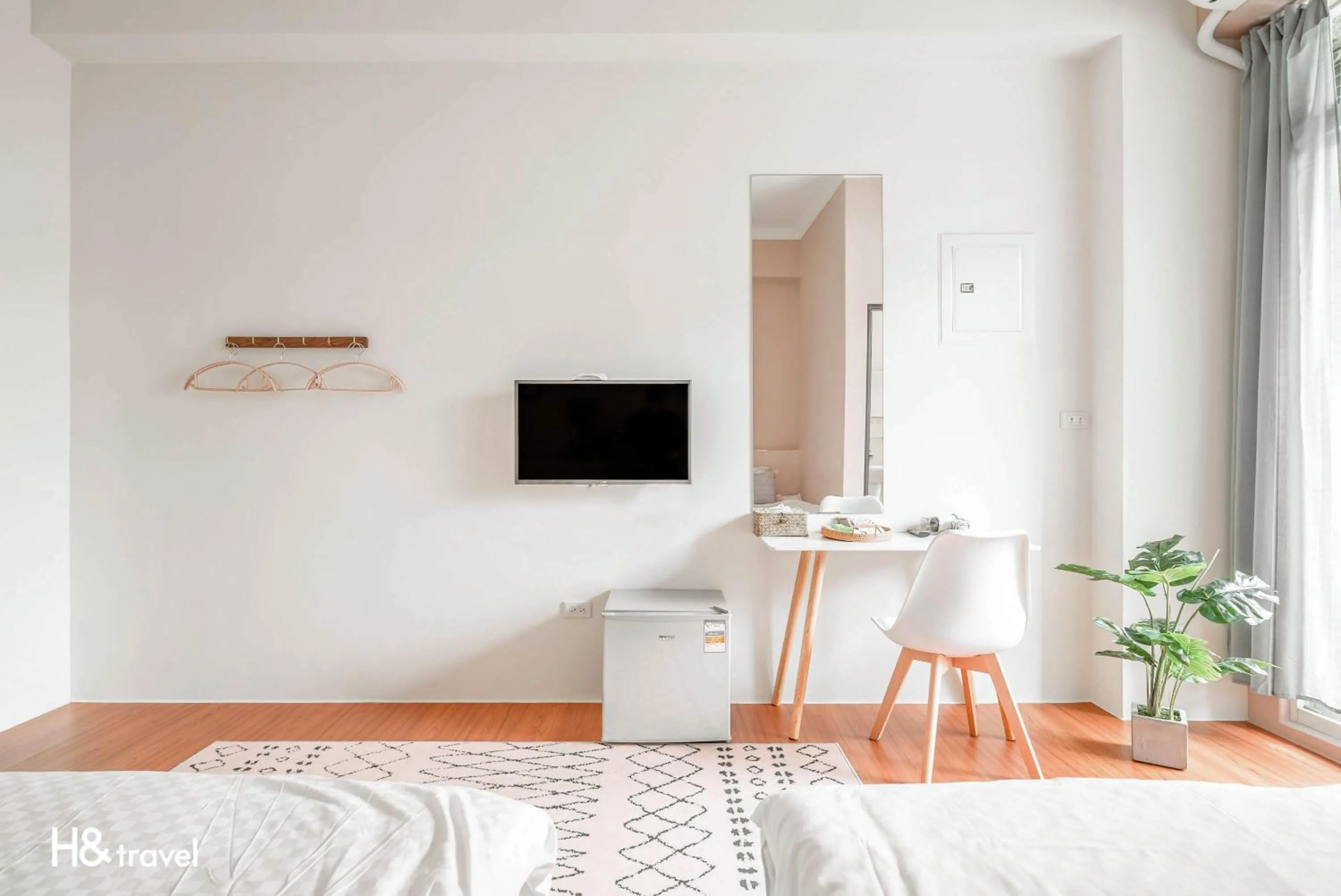 Decorative detail, Bed in Taitung Puyuma Style Inn