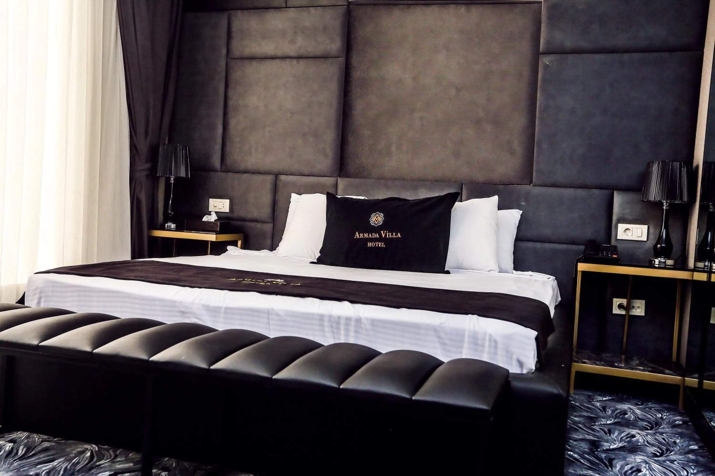 Day, Bed in Armada Villa Hotel