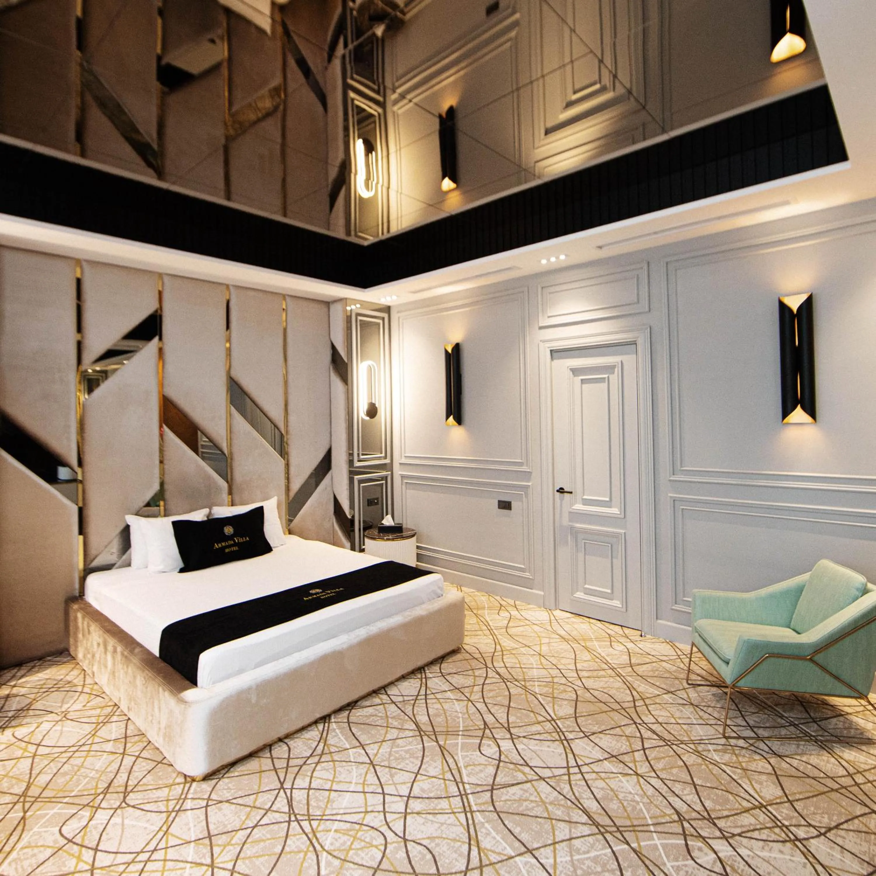 Photo of the whole room, Bed in Armada Villa Hotel