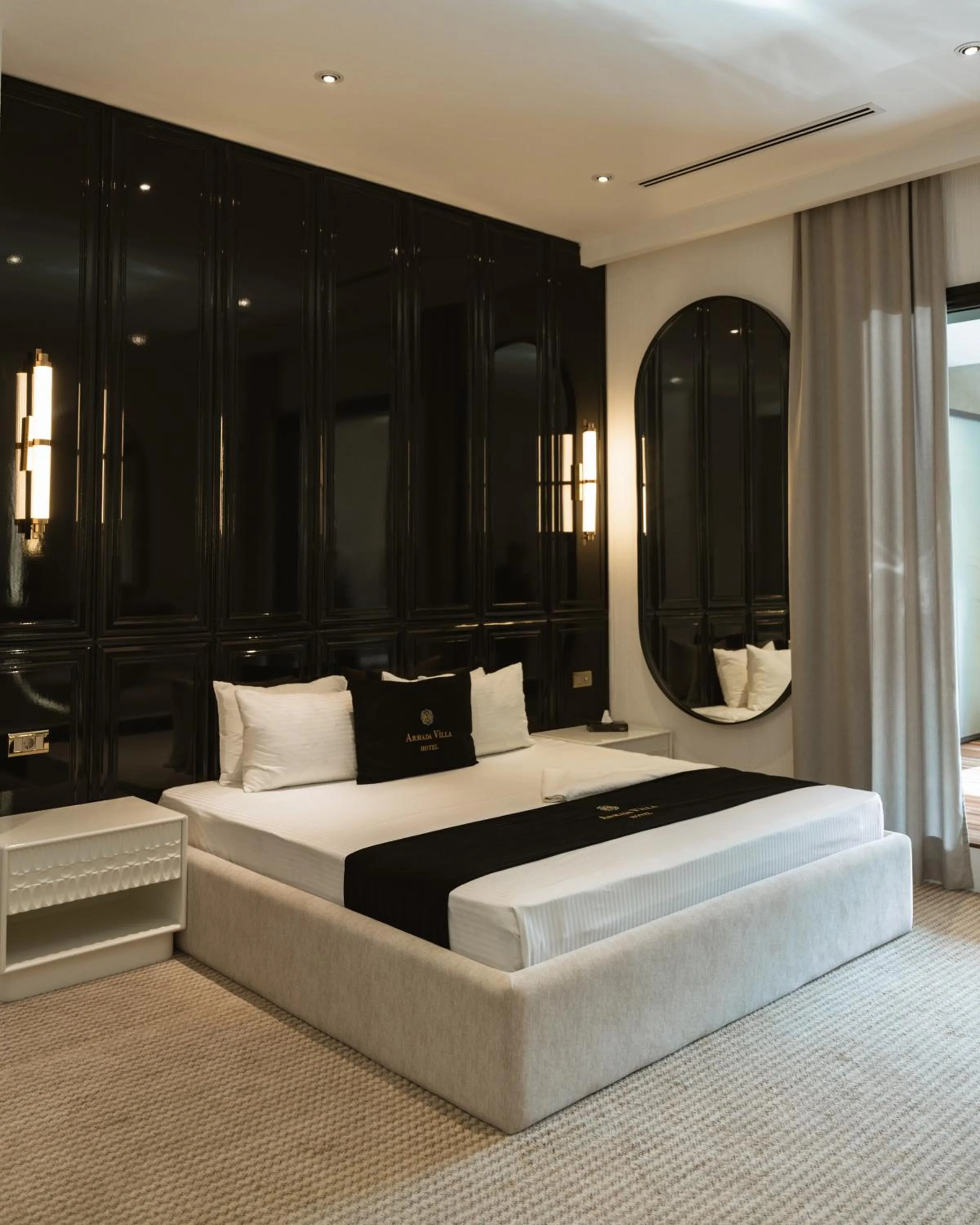 Bed in Armada Villa Hotel