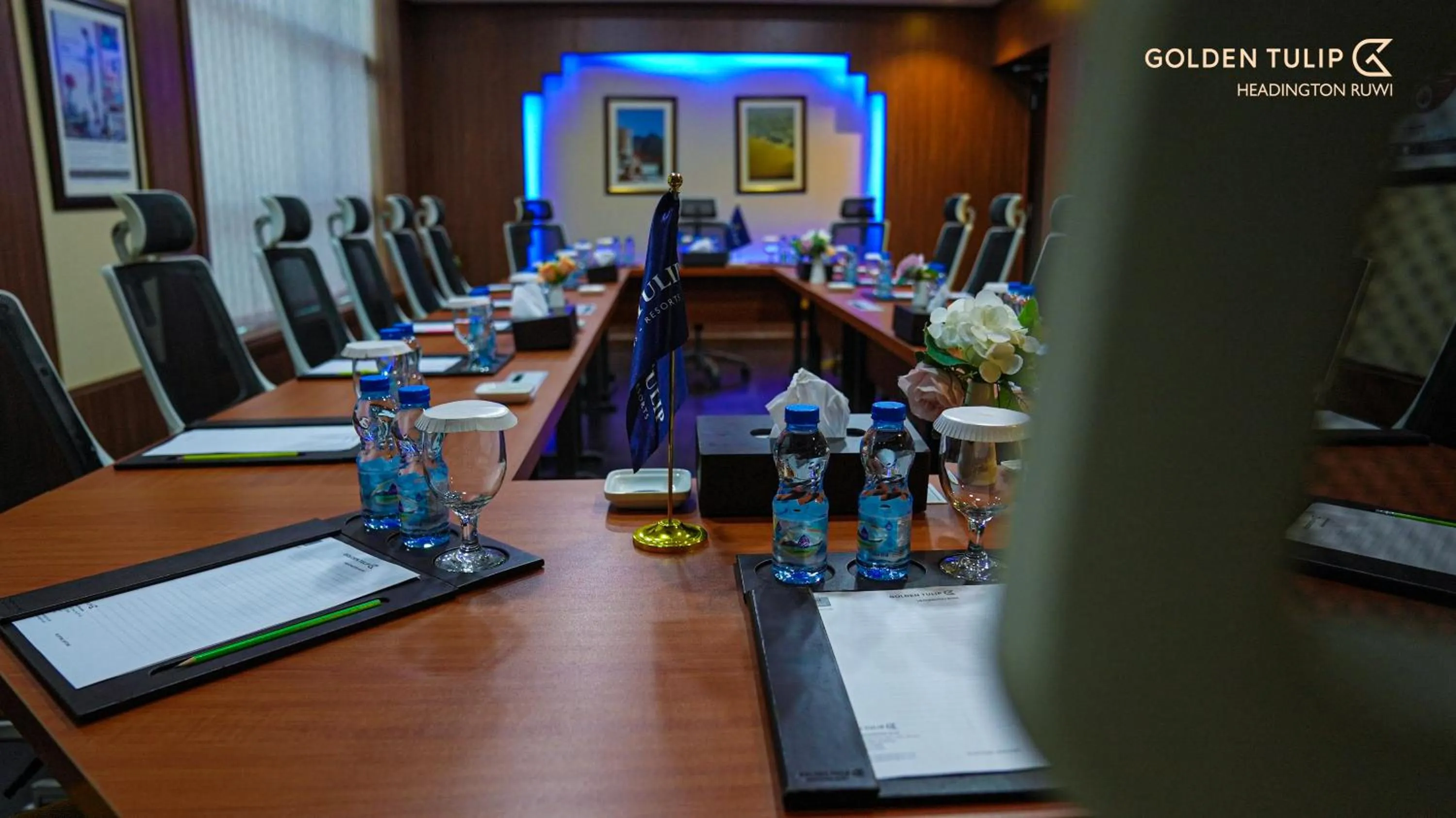 Meeting/conference room in Golden Tulip Headington